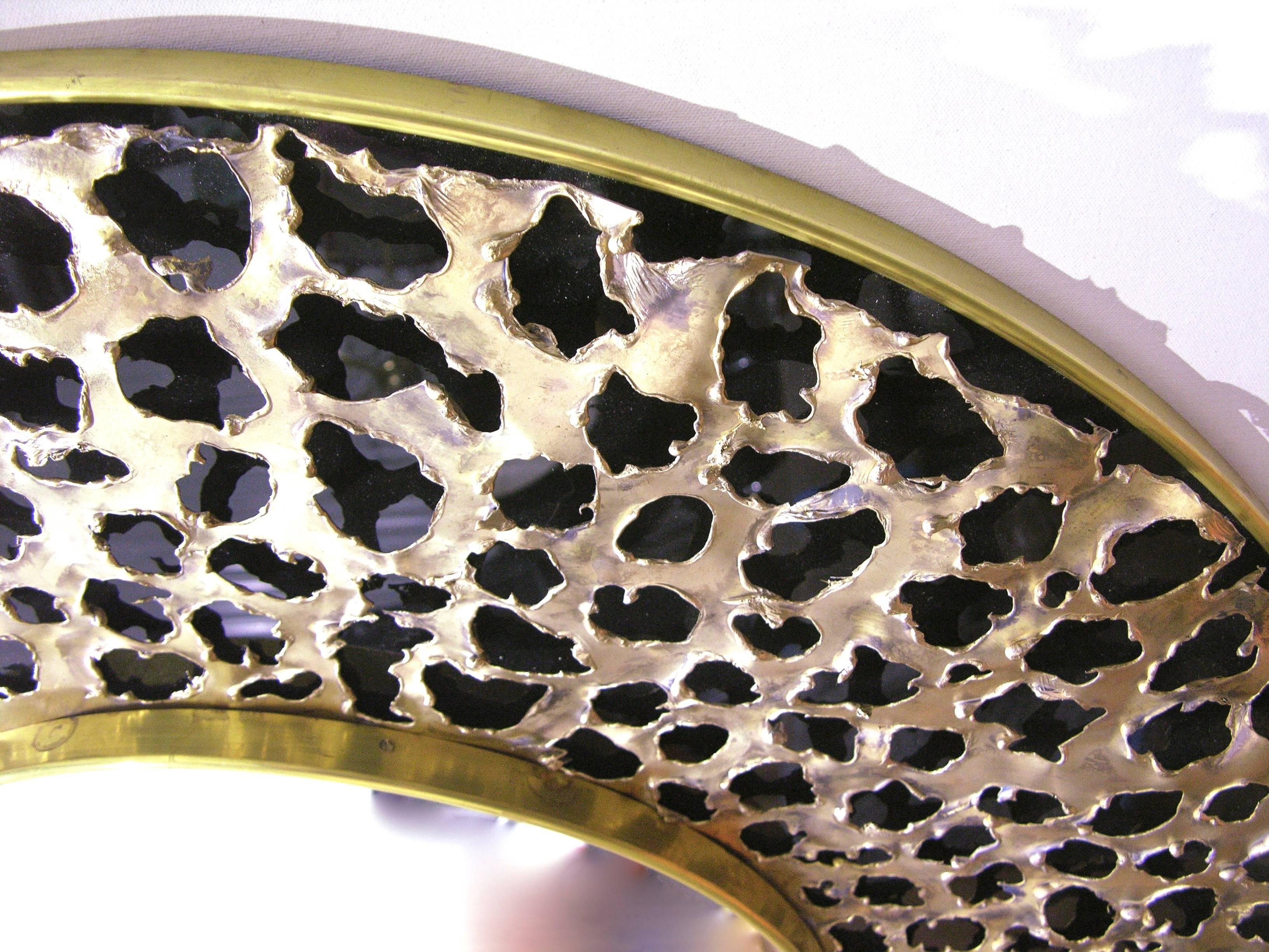 Contemporary Italian Brutalist Leopard Brass and Black Glass Modern Round Mirror 1