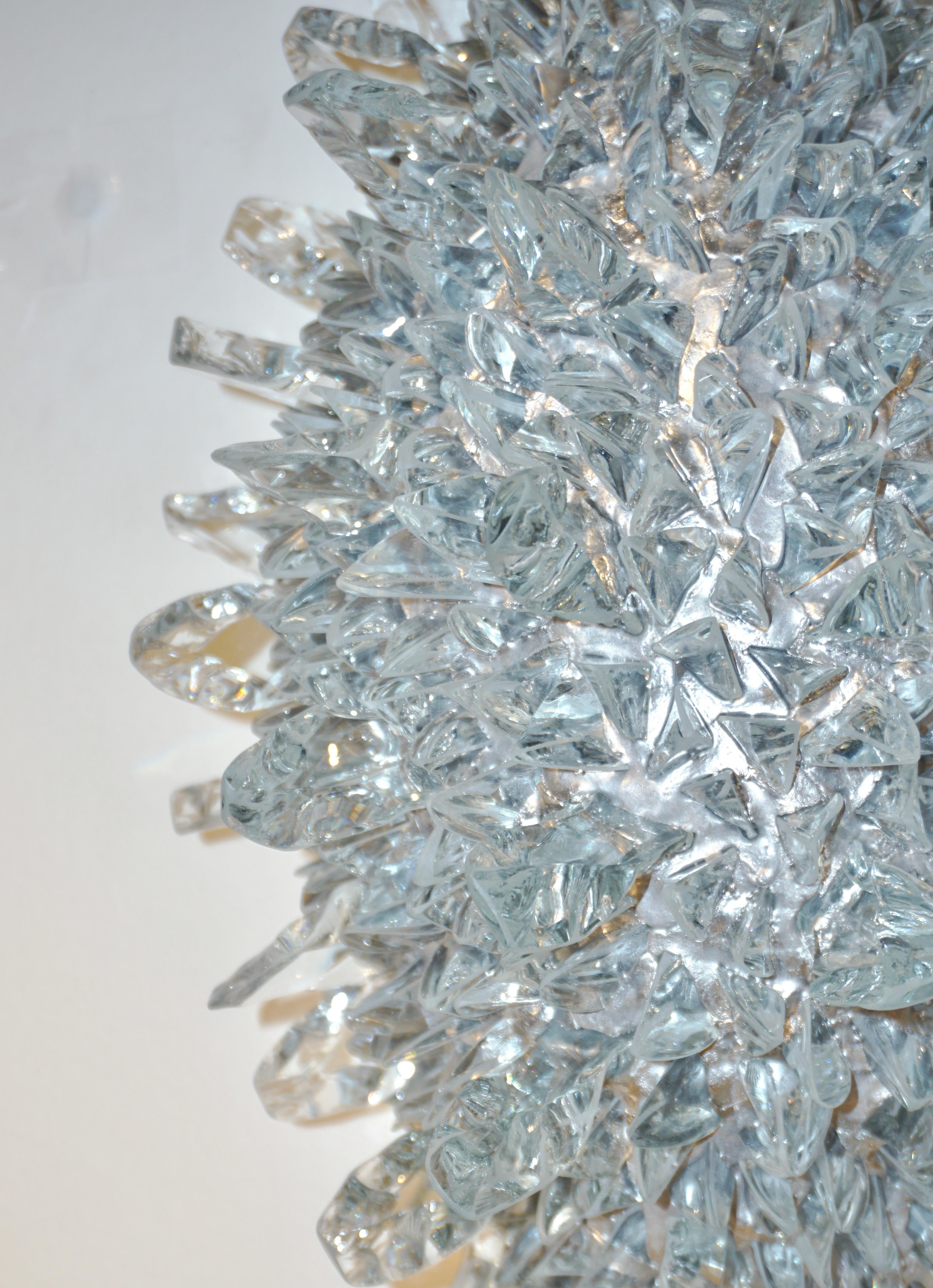 Zeitgenössische italienische Einbaubeleuchtung / Wandleuchte, Kristallklares Glas, Oval, Silber (Italienisch) im Angebot