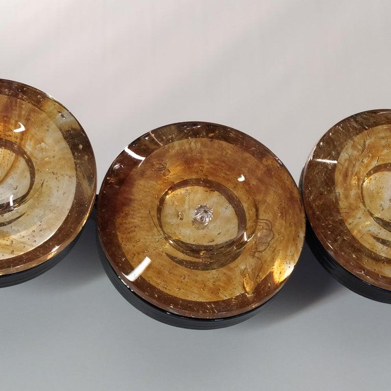 Contemporary Italian Custom Amber Murano Glass Disk Drop Shape Modern Mirror In New Condition For Sale In New York, NY