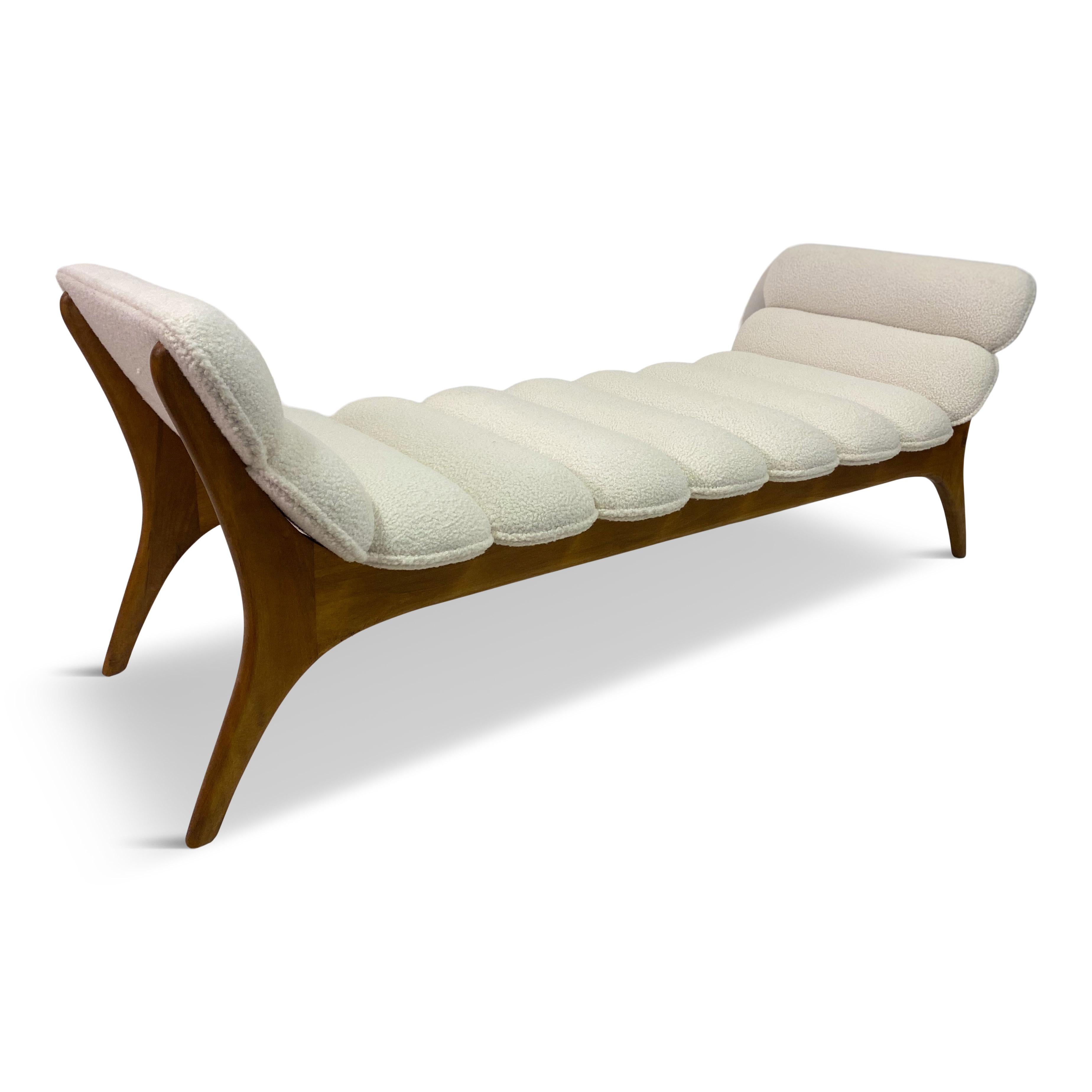 Contemporary Italian Daybed in Boucle 10