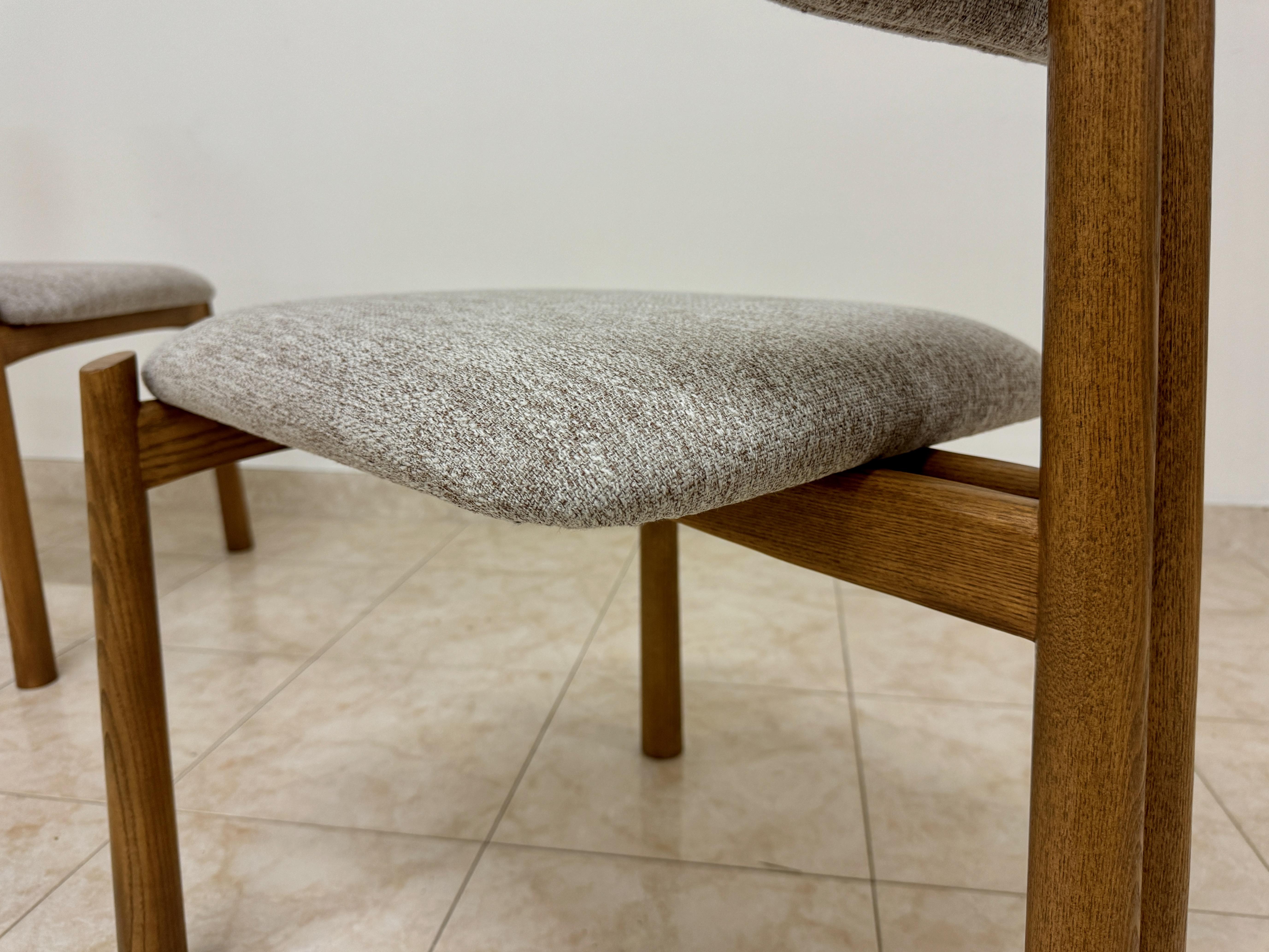 Contemporary Italian Dining Chairs For Sale 8