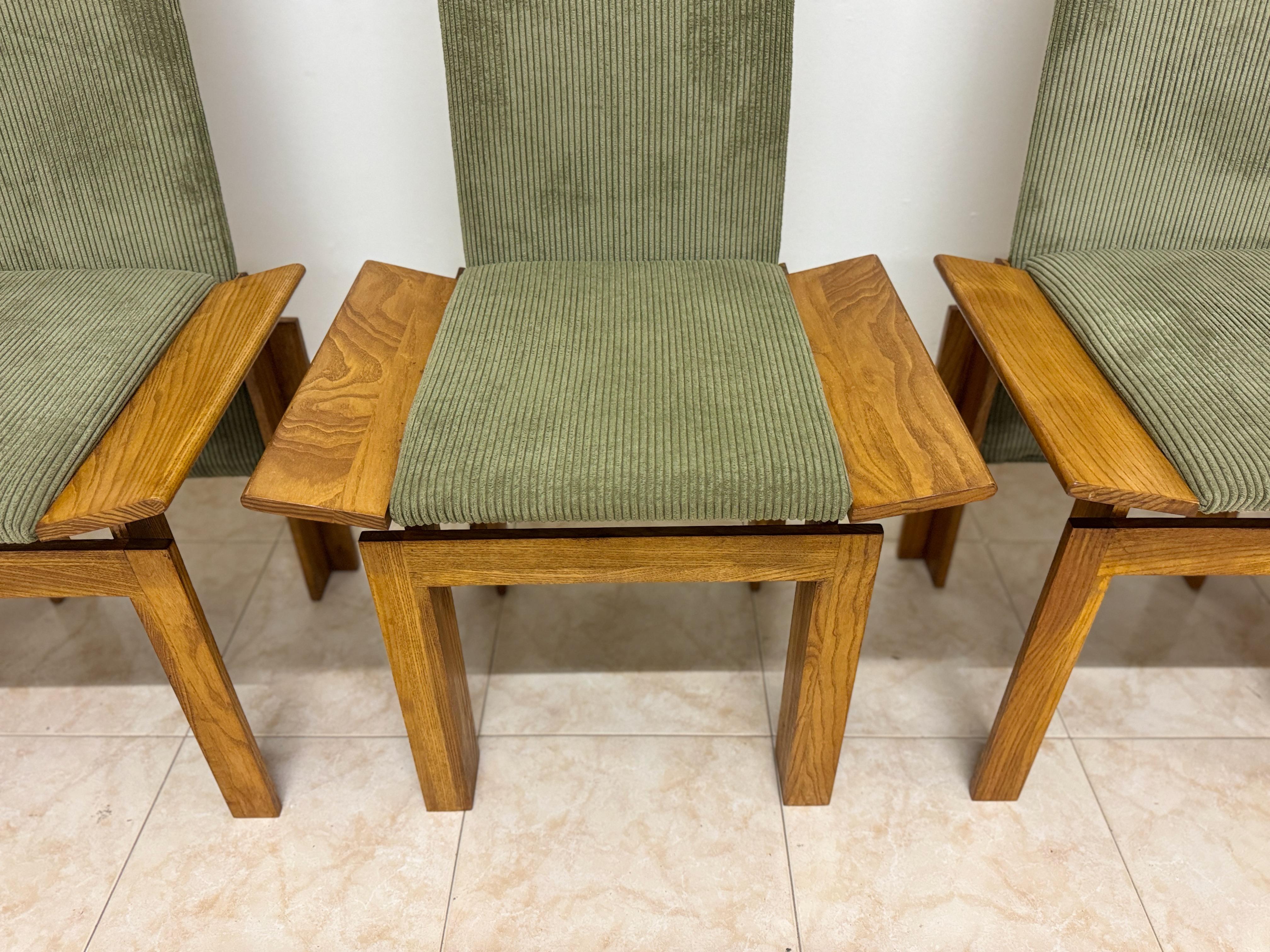 Contemporary Italian Dining Chairs In New Condition For Sale In London, London