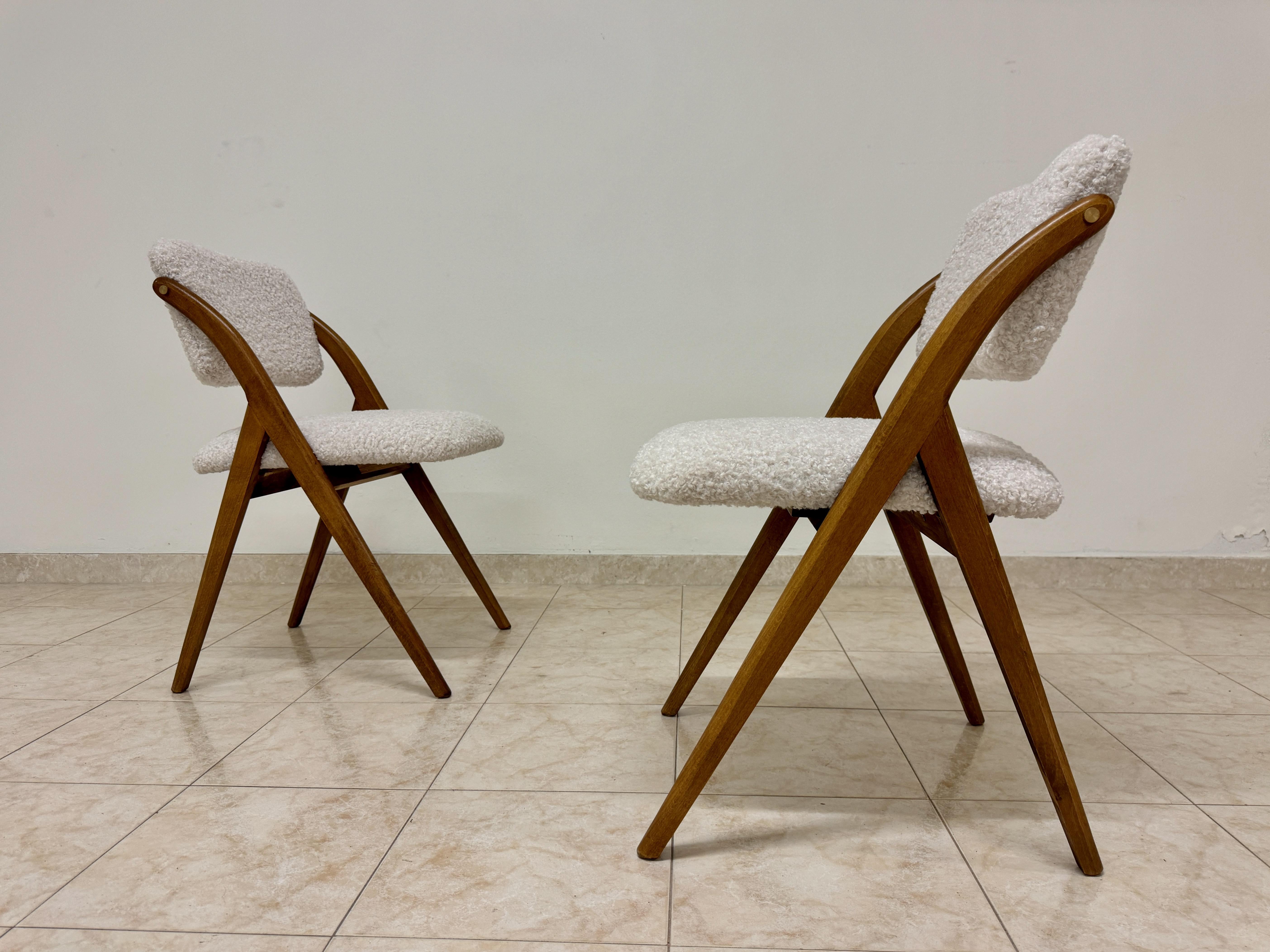Contemporary Italian Dining Chairs in a Mid Century Style For Sale 6