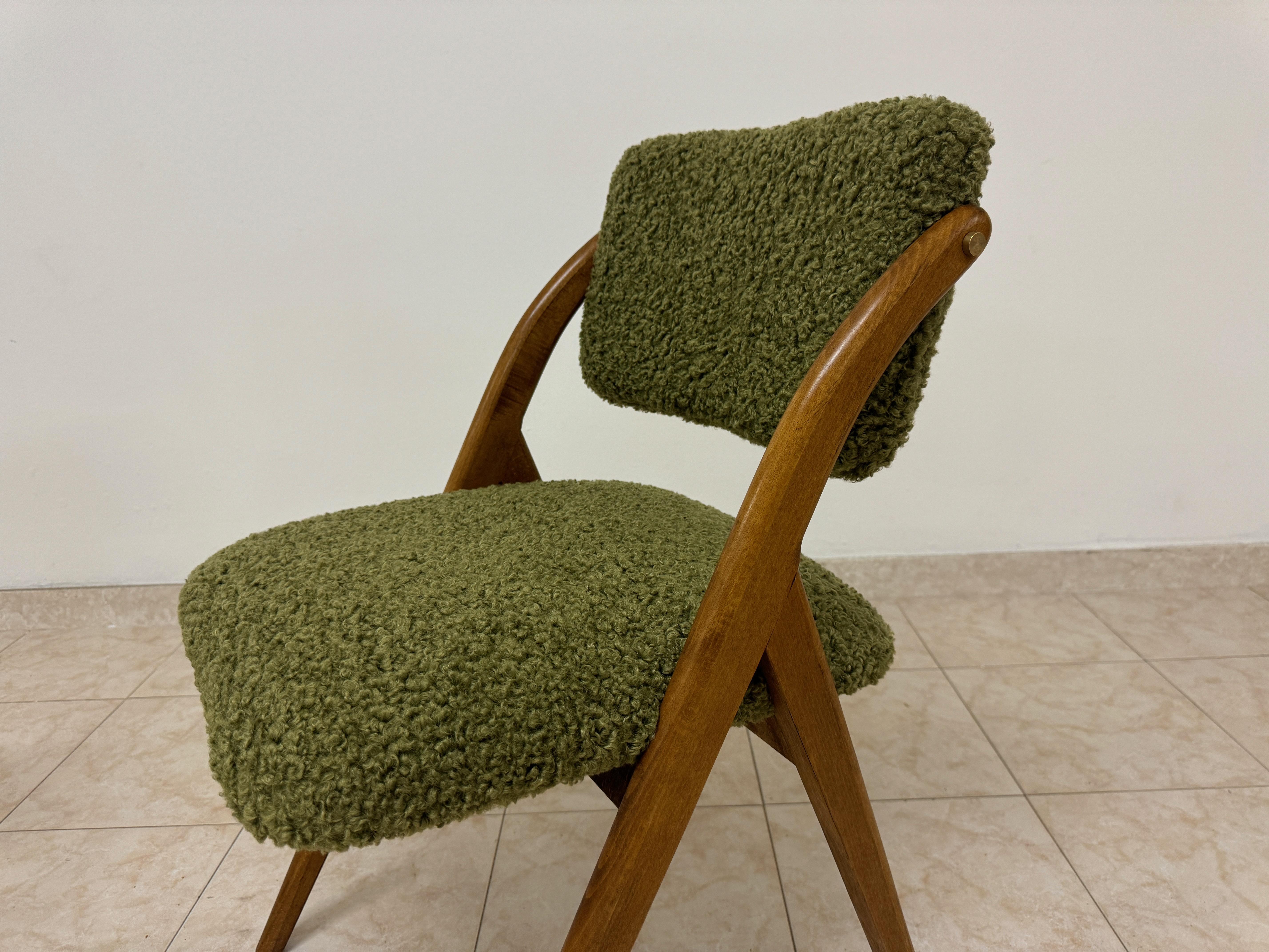 Contemporary Italian Dining Chairs in a Mid Century Style For Sale 11