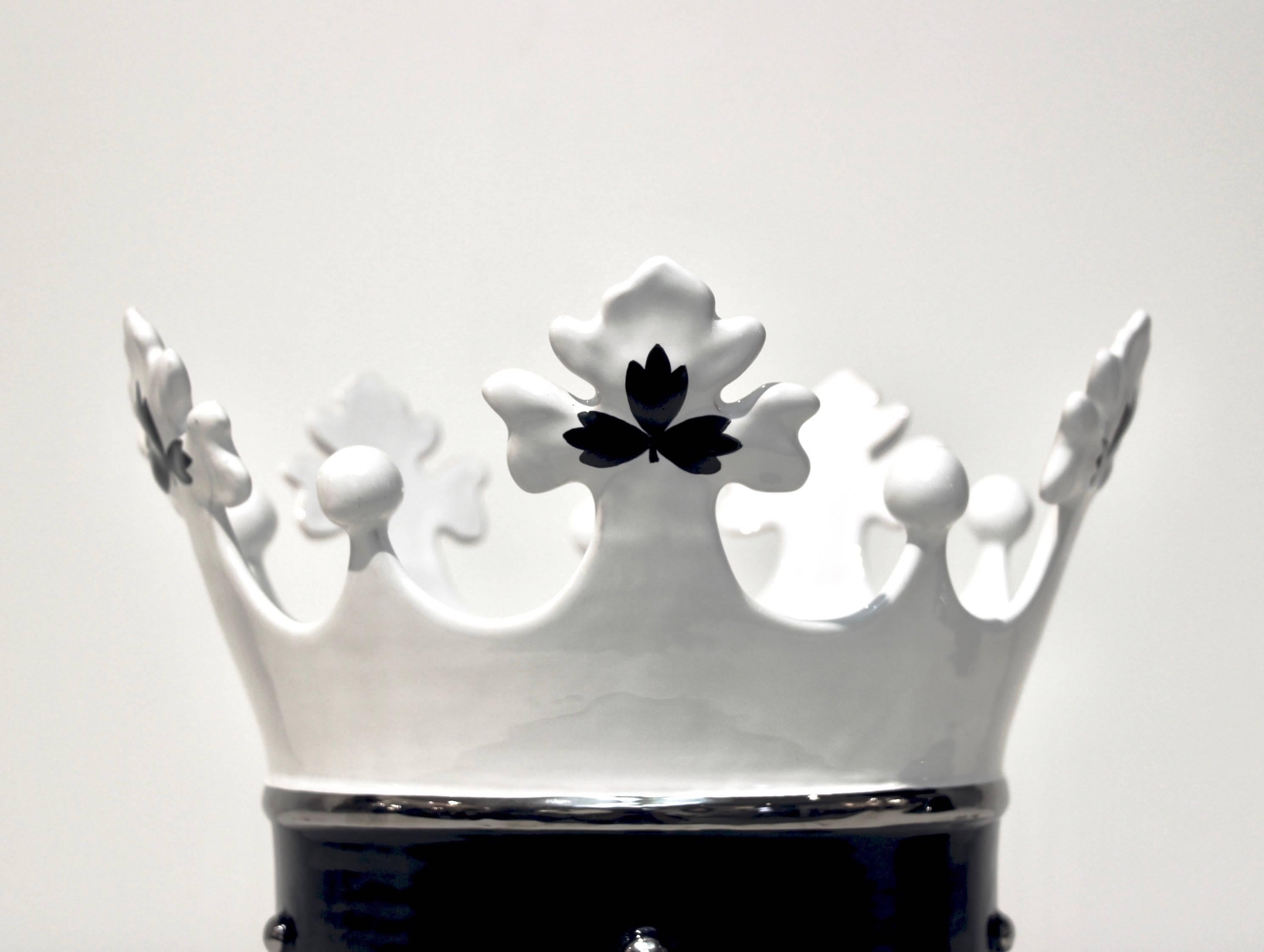 Art Deco Contemporary Italian Enameled Black White Majolica Crown Bowl & Platinum Accents For Sale