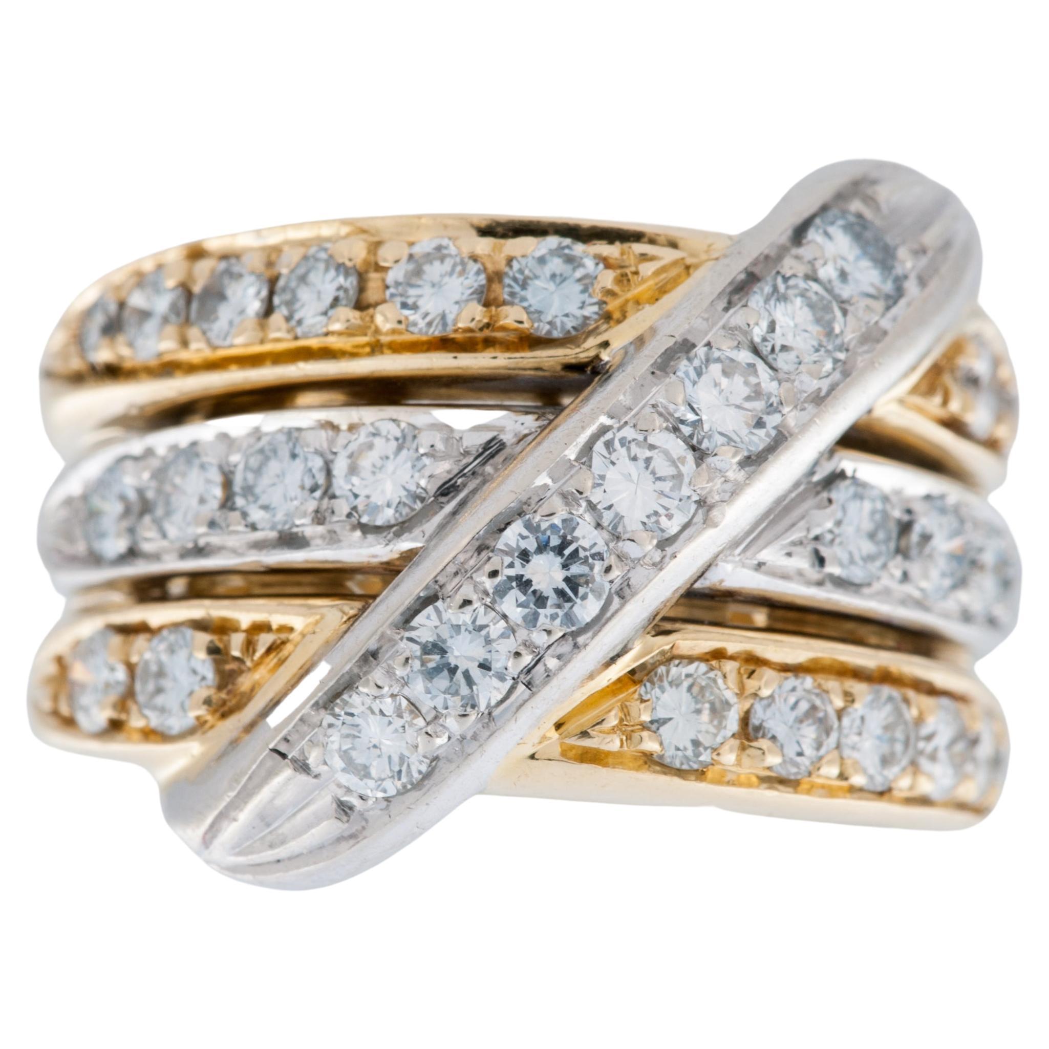 Bague italienne contemporaine en or 18 carats avec diamant en vente