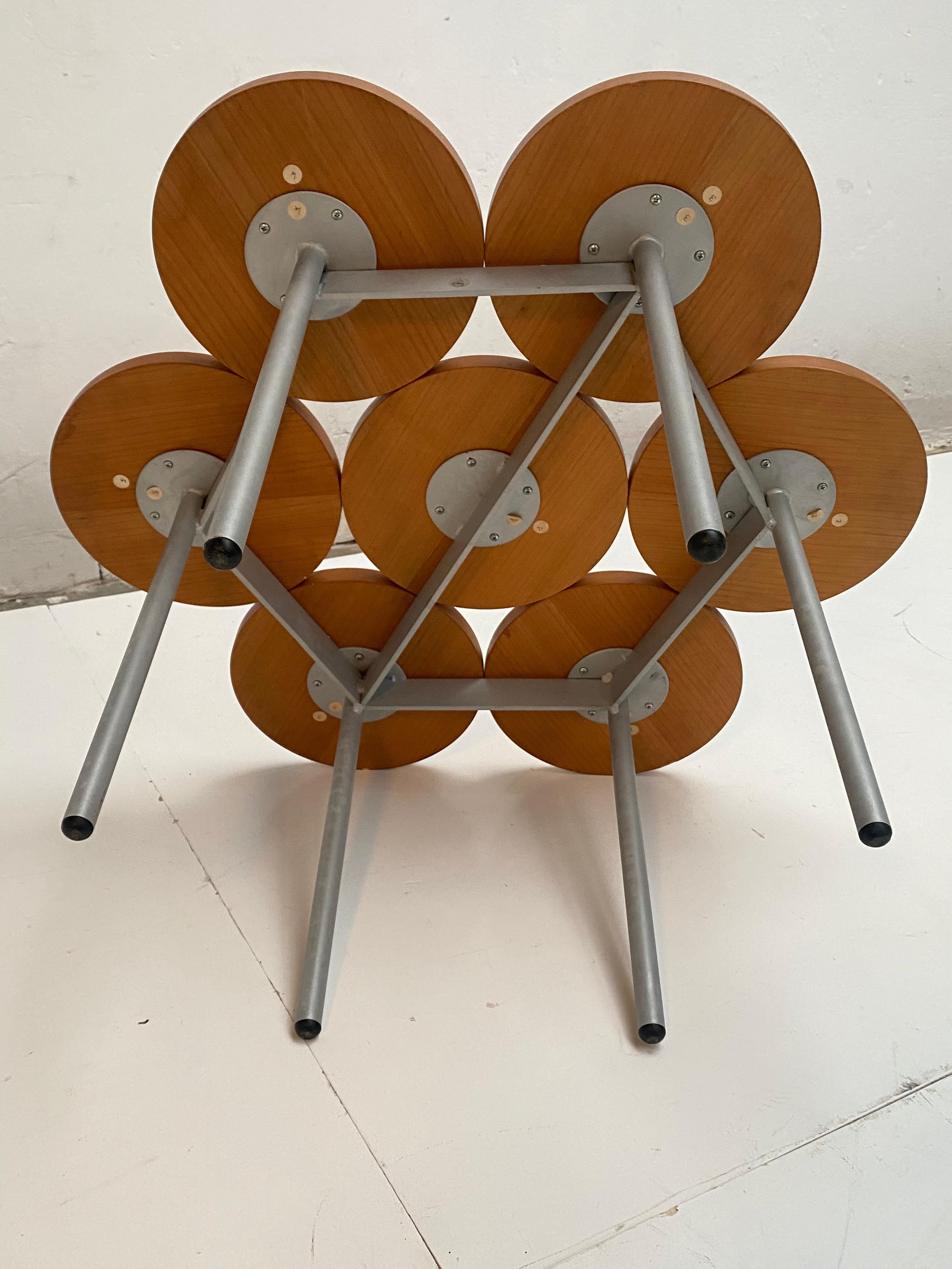 Metal Contemporary Italian 'Flower' Shaped Side Table 'Progetti' Made in Italy 2000's  For Sale