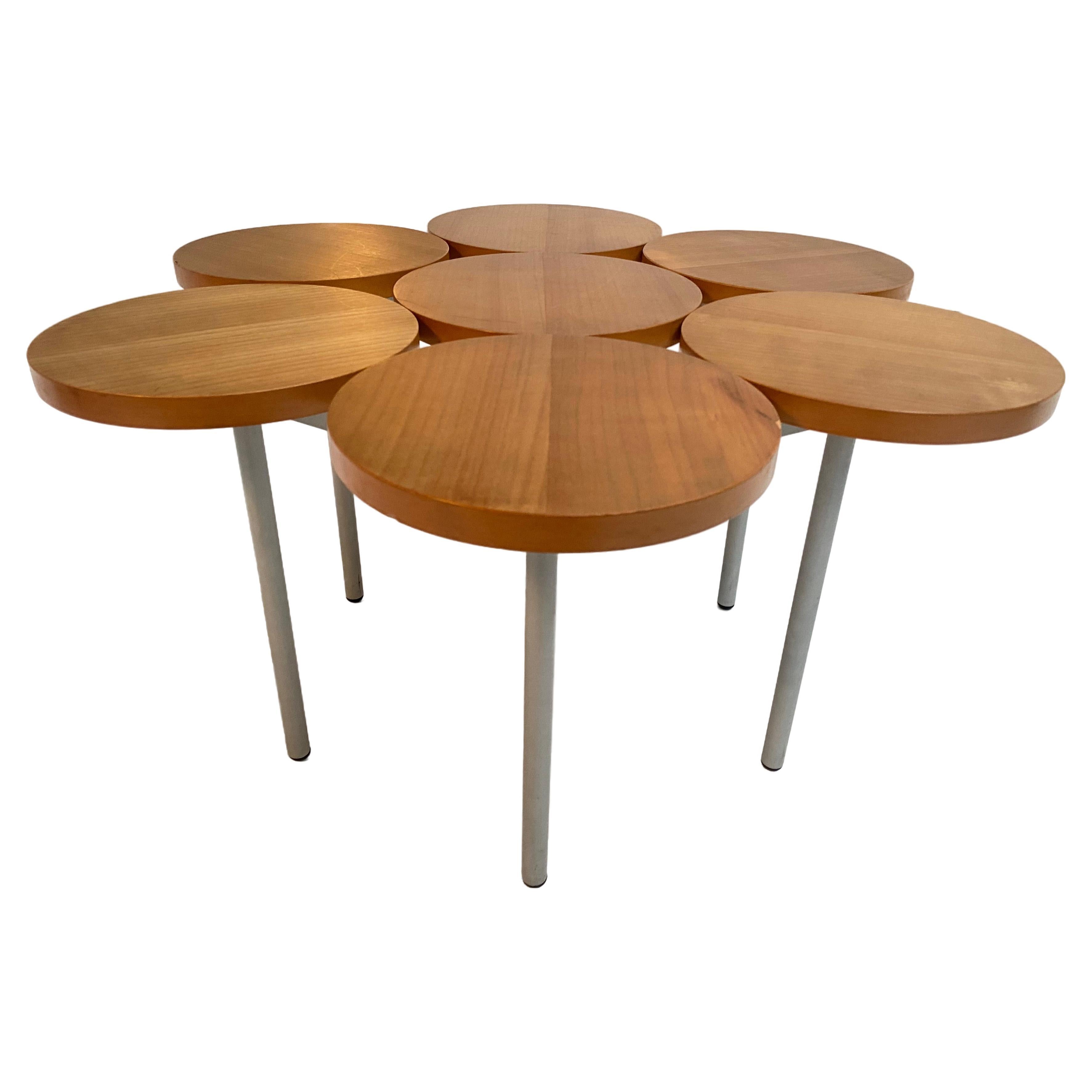 Contemporary Italian 'Flower' Shaped Side Table 'Progetti' Made in Italy 2000's  For Sale