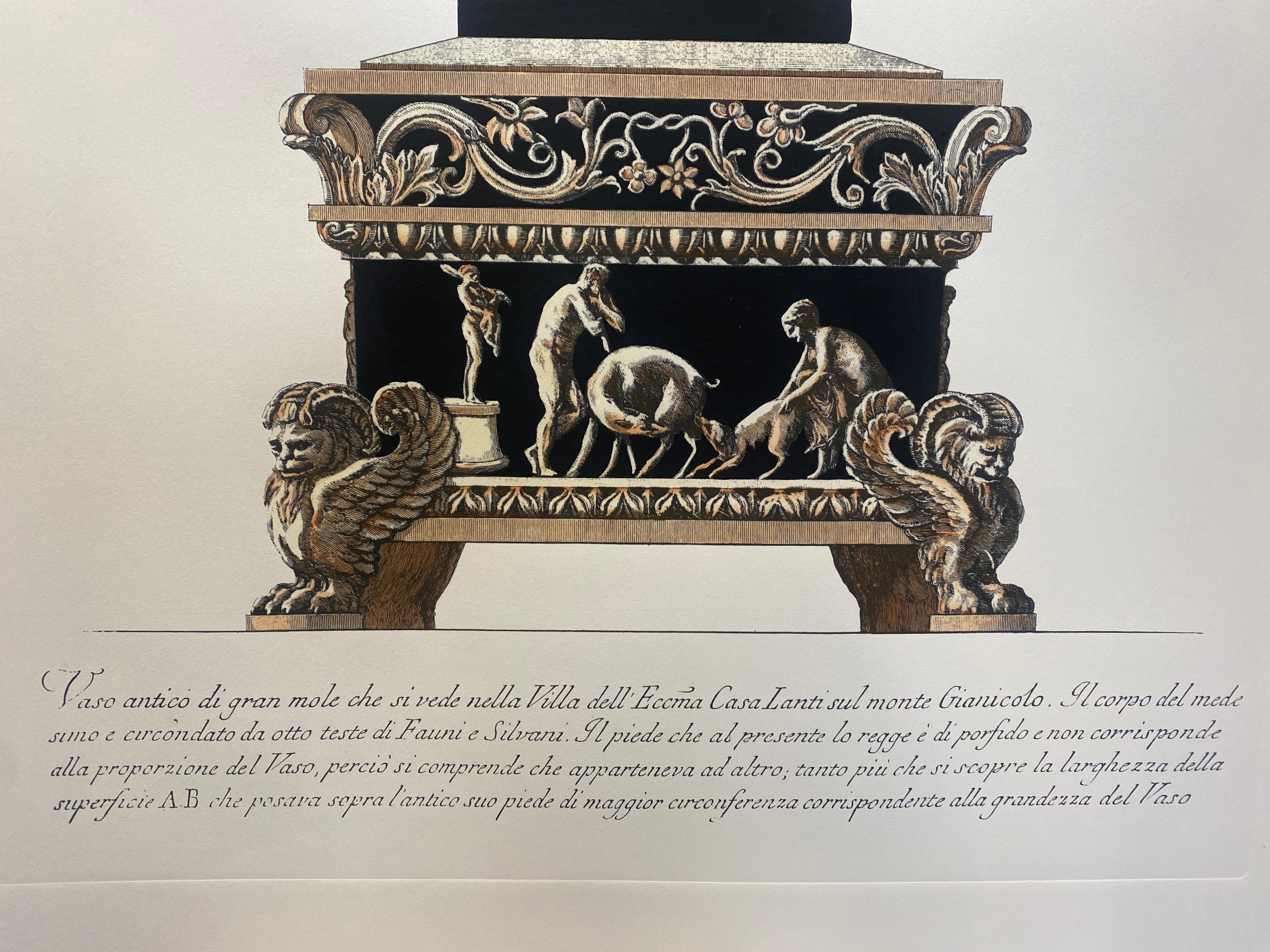 Neoclassico Stampa contemporanea di un vaso colorato a mano in Villa Lante G.B Piranesi 2 di 2 in vendita
