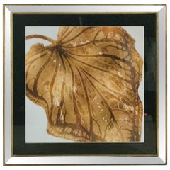 Cornice italiana contemporanea in legno dorato e foglia d'oro con specchio '1 di 4'.