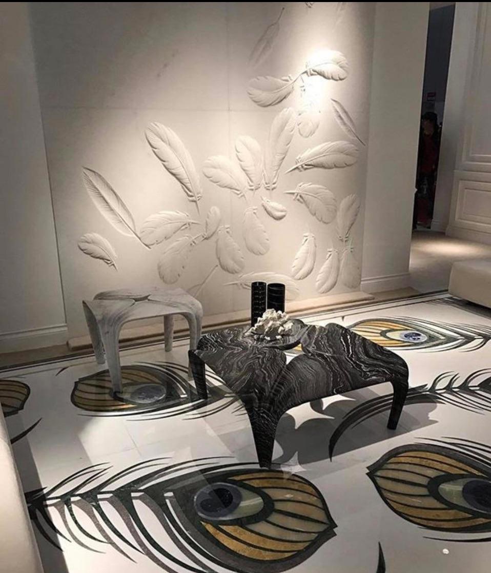 Contemporary Italian Marble Center Table Designed by Zaha Hadid For Sale 3