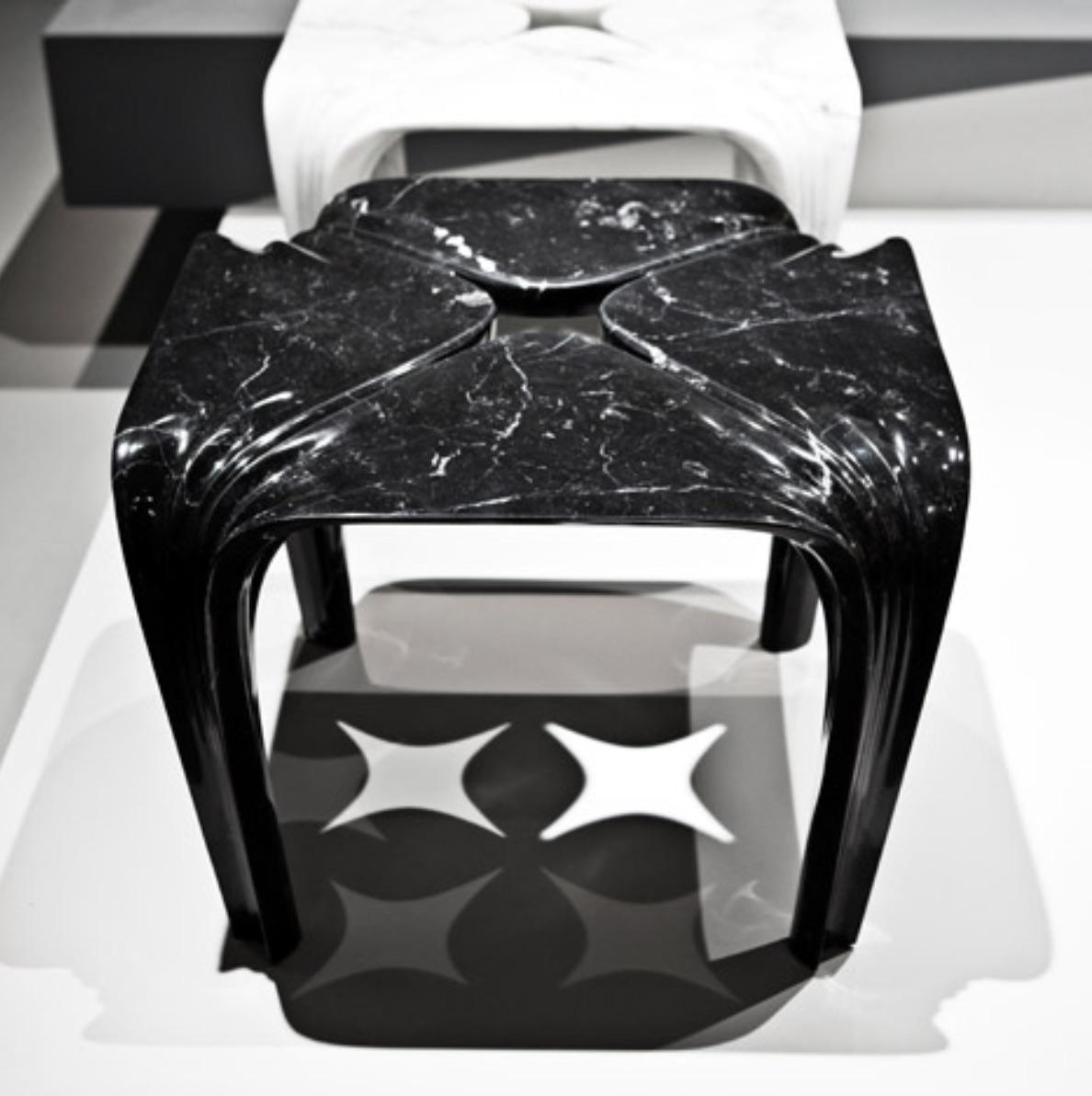 Contemporary Italian Marble Coffee Table Designed by Zaha Hadid For Sale 4