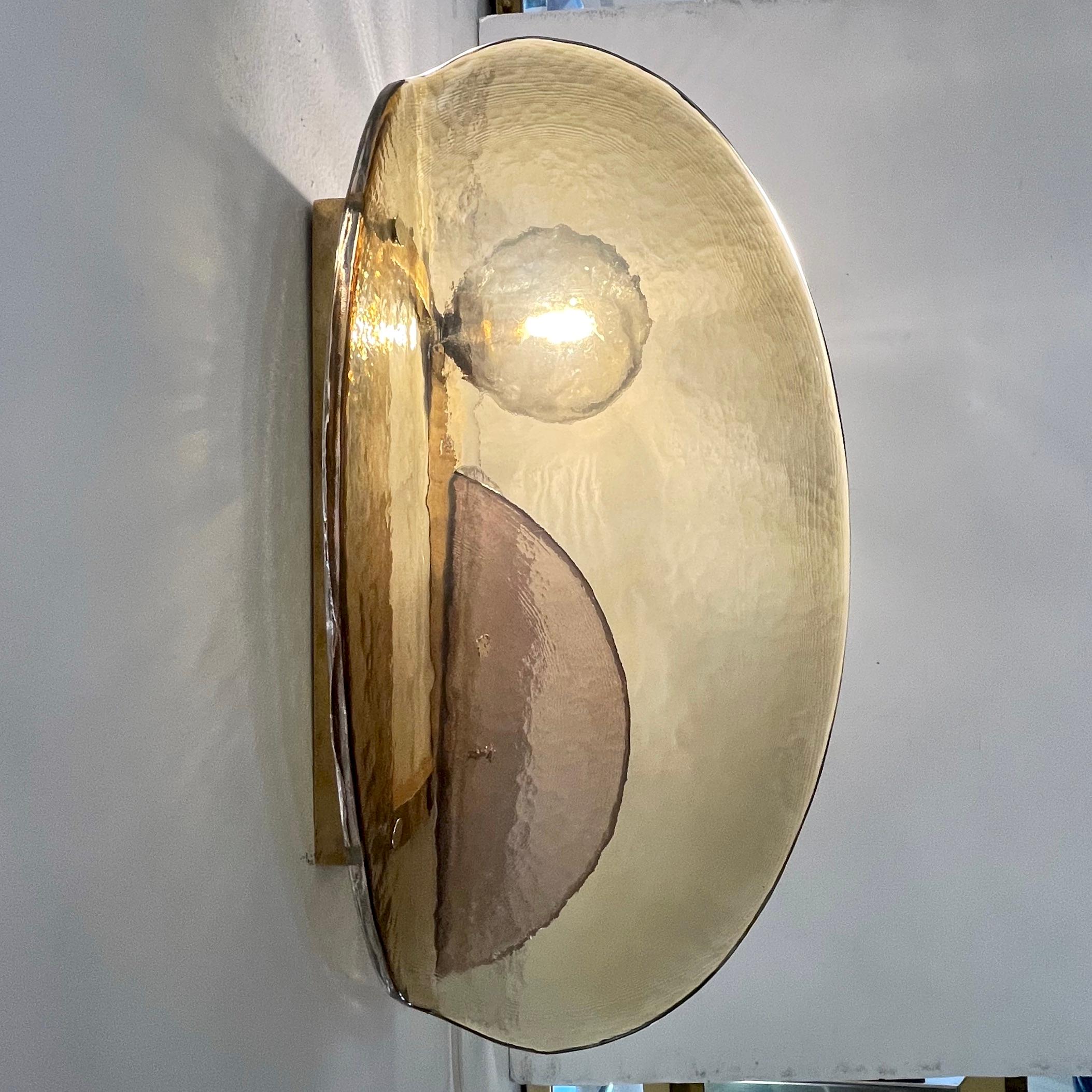 Contemporary Italian Mauve Plum Amber Murano Glass Post-Modern Gold Brass Sconce For Sale 6
