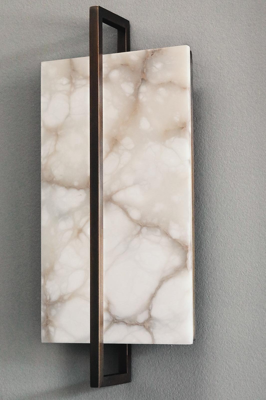 Contemporary Italian Minimalist Alabaster & Bronze Geometric Tile Wall Light In New Condition In New York, NY
