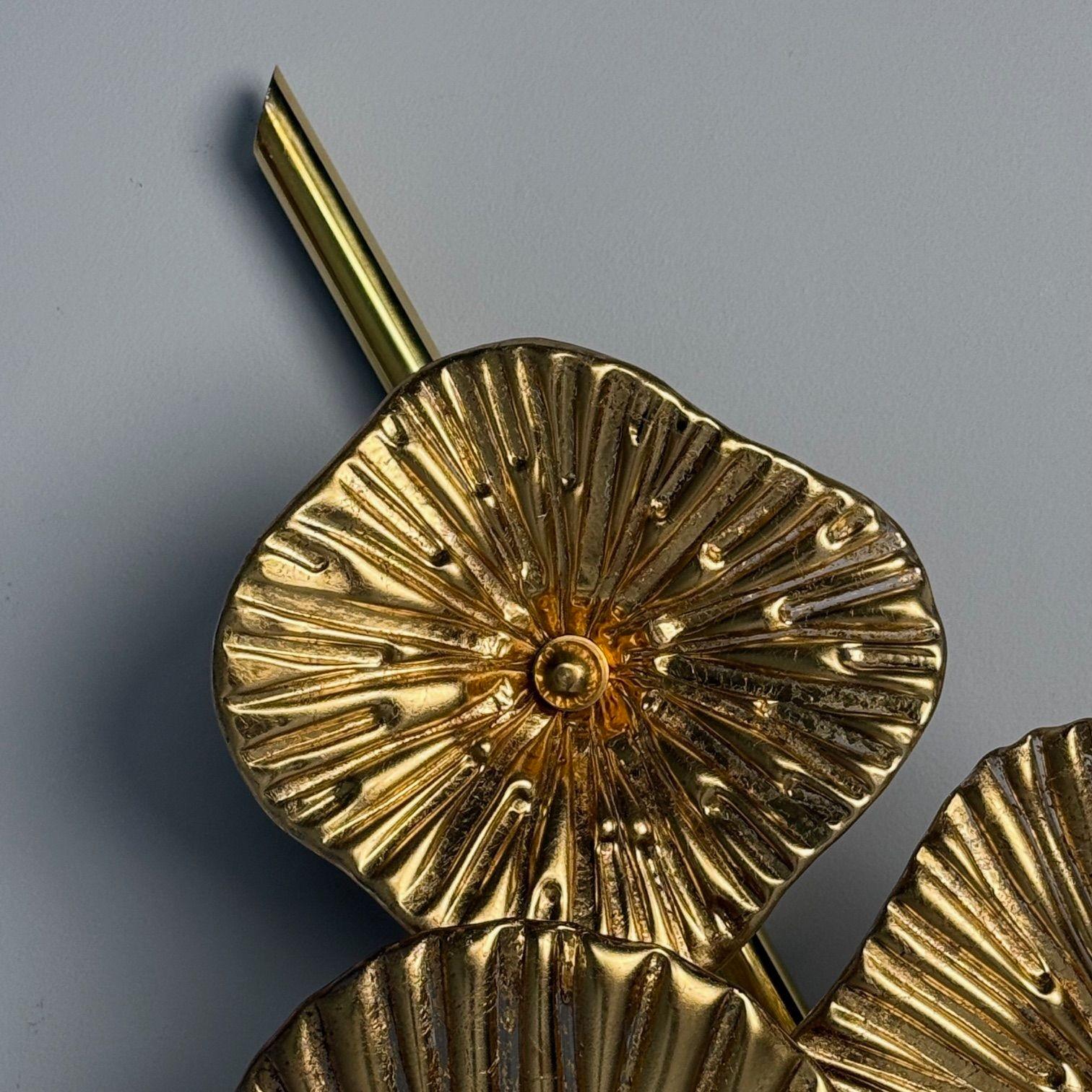 Contemporary, Italian Modern, Flower Sconces, Murano Glass, Gold Leaf, Brass For Sale 8