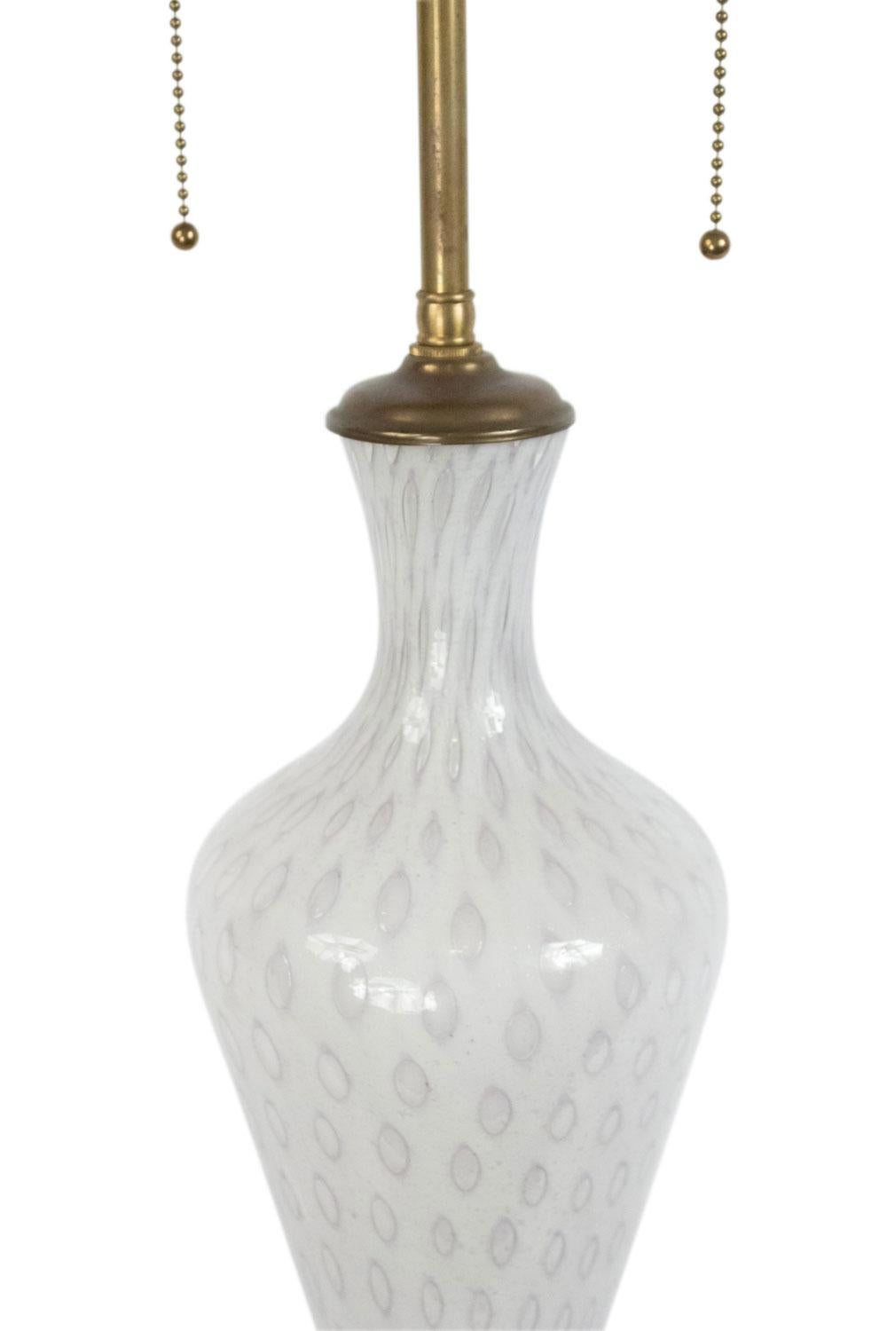 Mid-Century Modern Contemporary Italian Murano Light Purple Glass Table Lamp For Sale