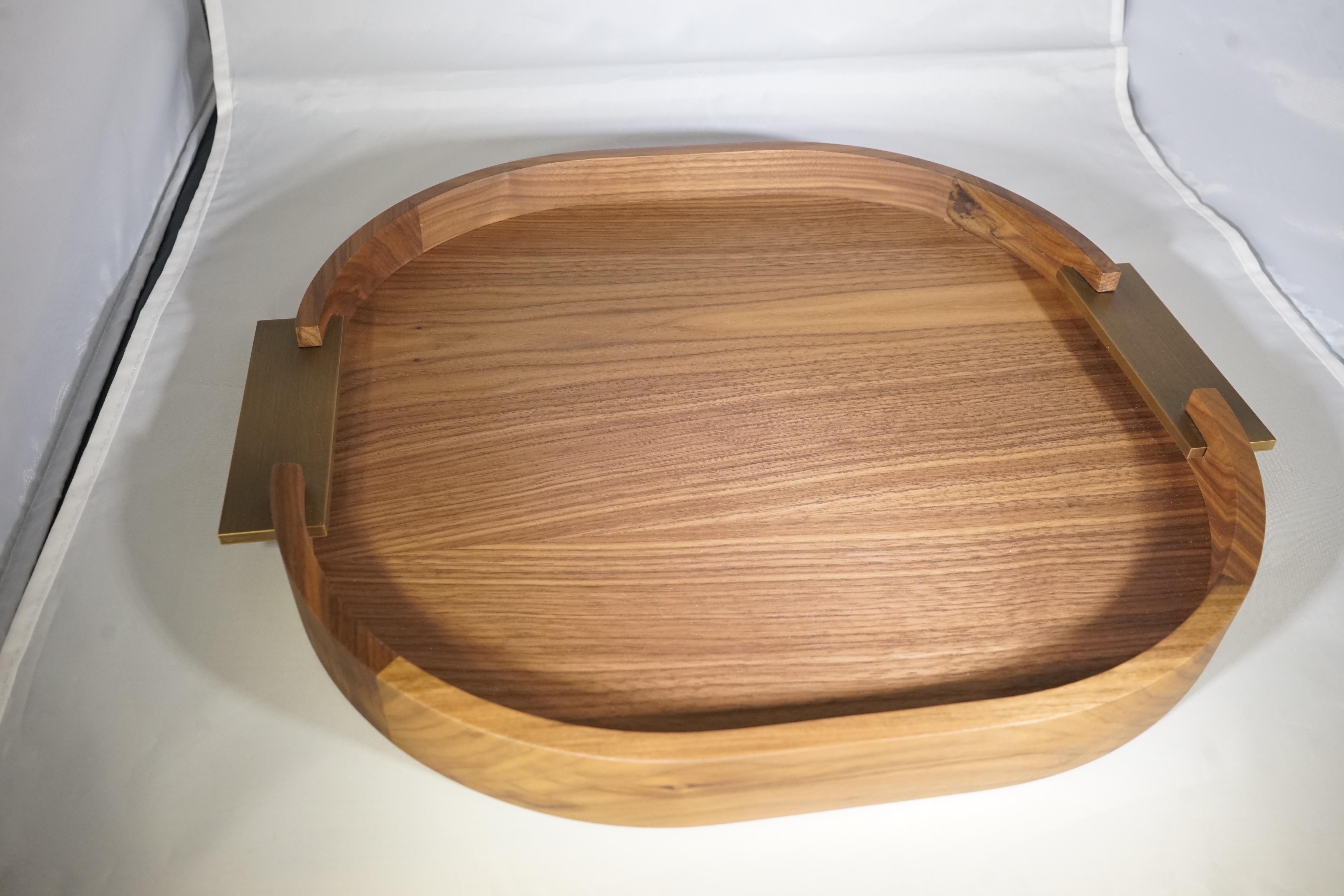 Contemporary Italian natural wood tray with rounded corners. Brass metal handles. Made in Italy.