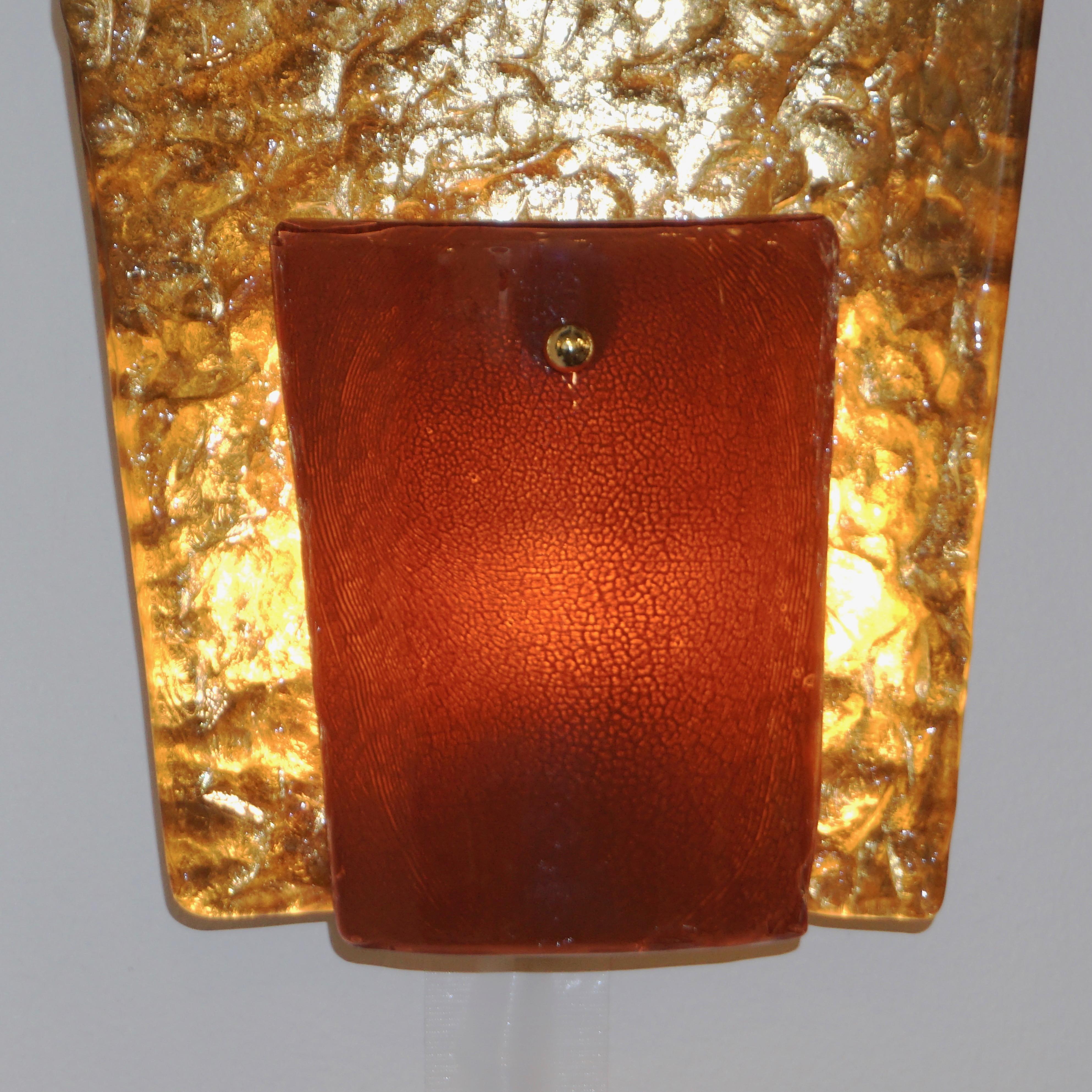 Contemporary Italian Pair of Gold and Amber/Orange Murano Glass Organic Sconces For Sale 2