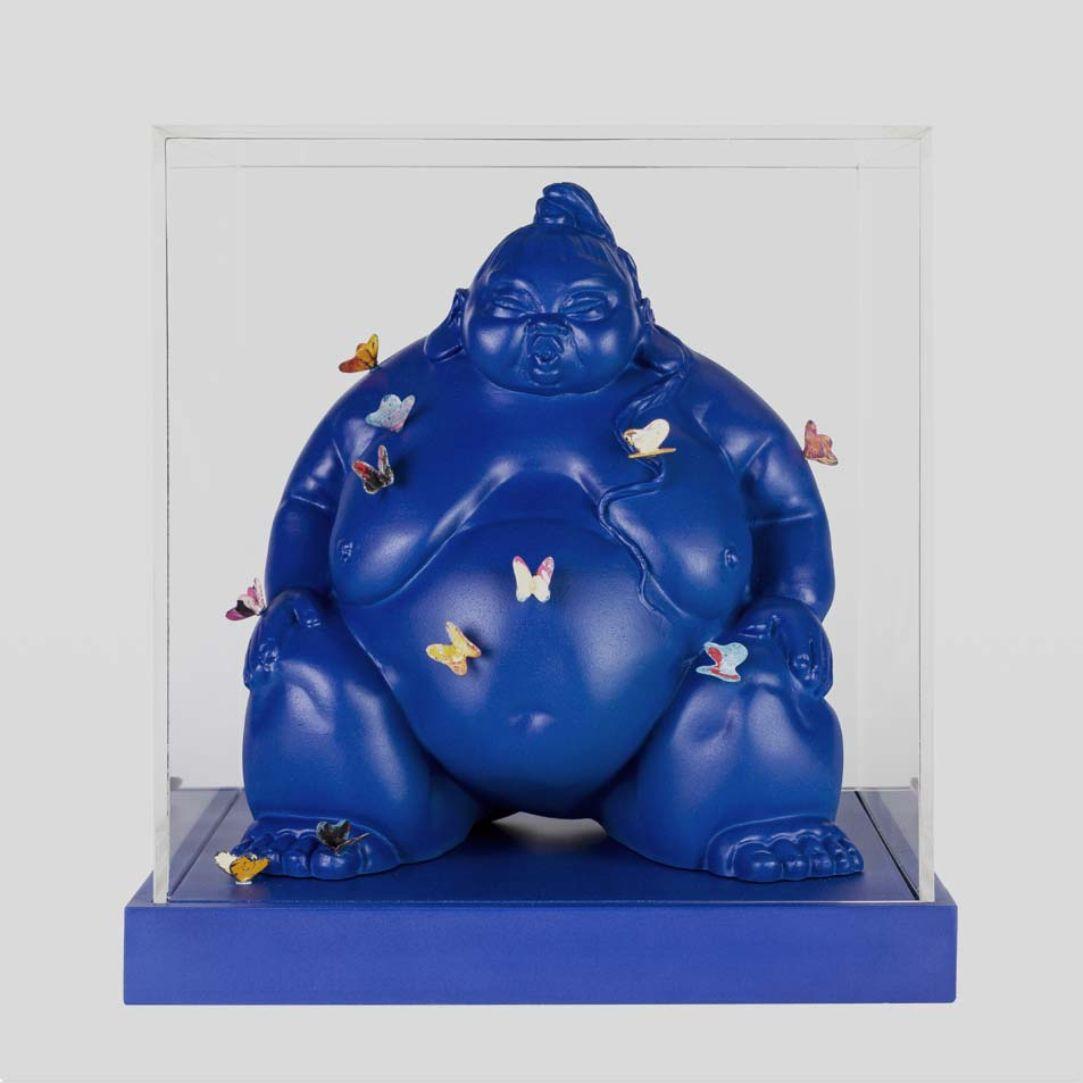 Contemporary Italian Paradox Resin Sculpture of Sumo Wrestler with Butterflies For Sale 13
