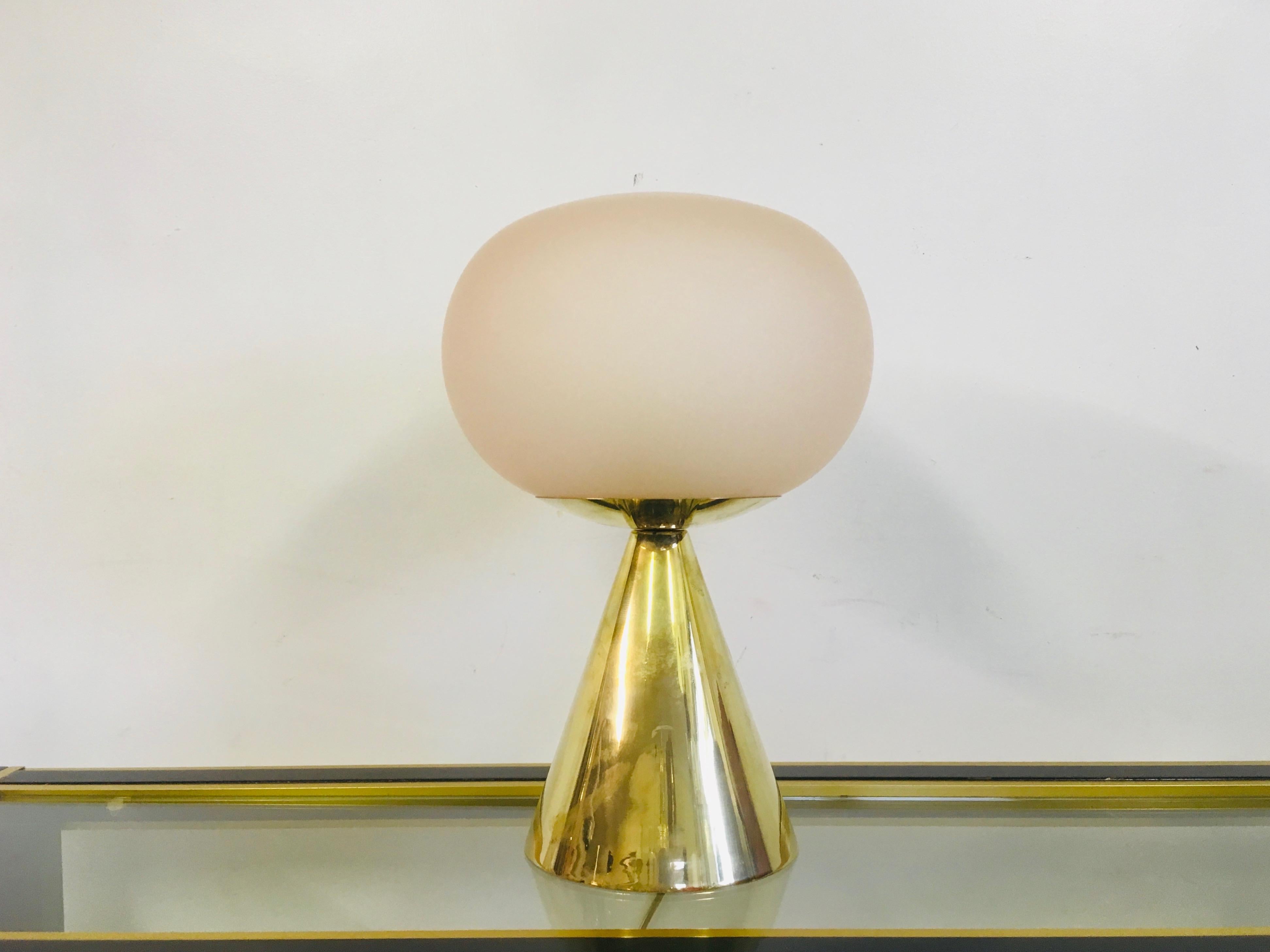 Pink glass and brass table lamp

Can be ordered singular or in pairs etc.

Contemporary Italy.