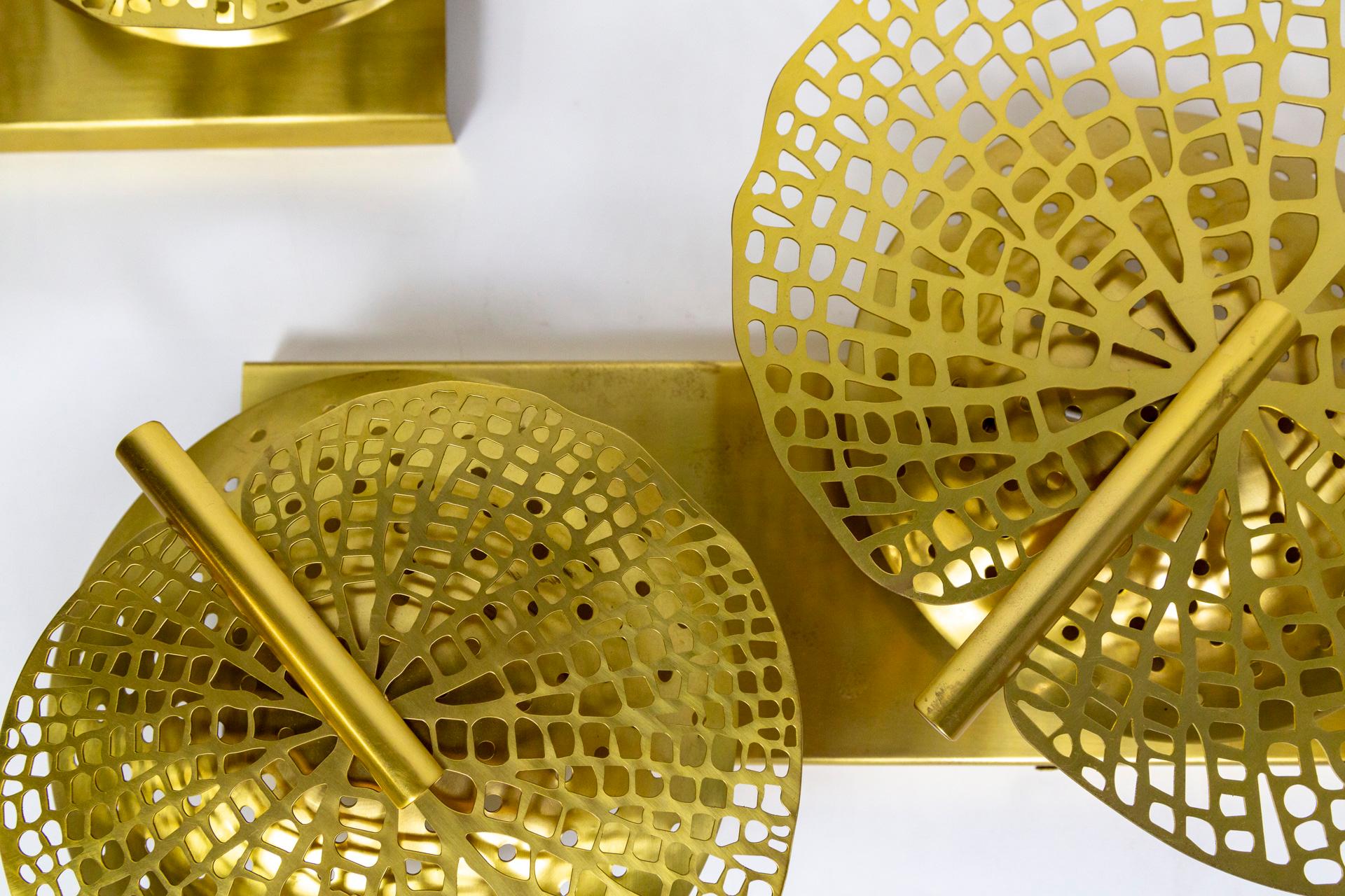 Contemporary Italian Polished Brass Perforated Leaf Sconces, Pair.  2 pair avail For Sale 7