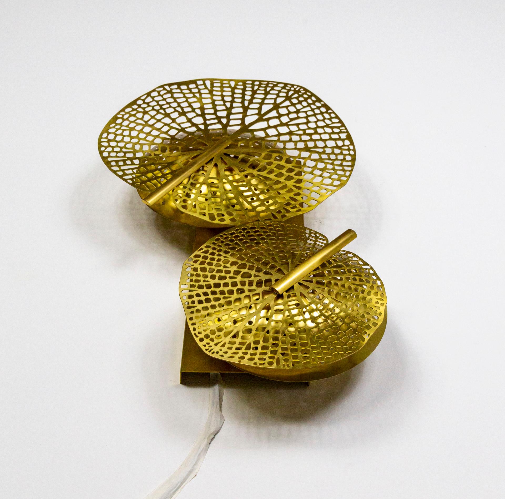 Contemporary Italian Polished Brass Perforated Leaf Sconces, Pair.  2 pair avail For Sale 3