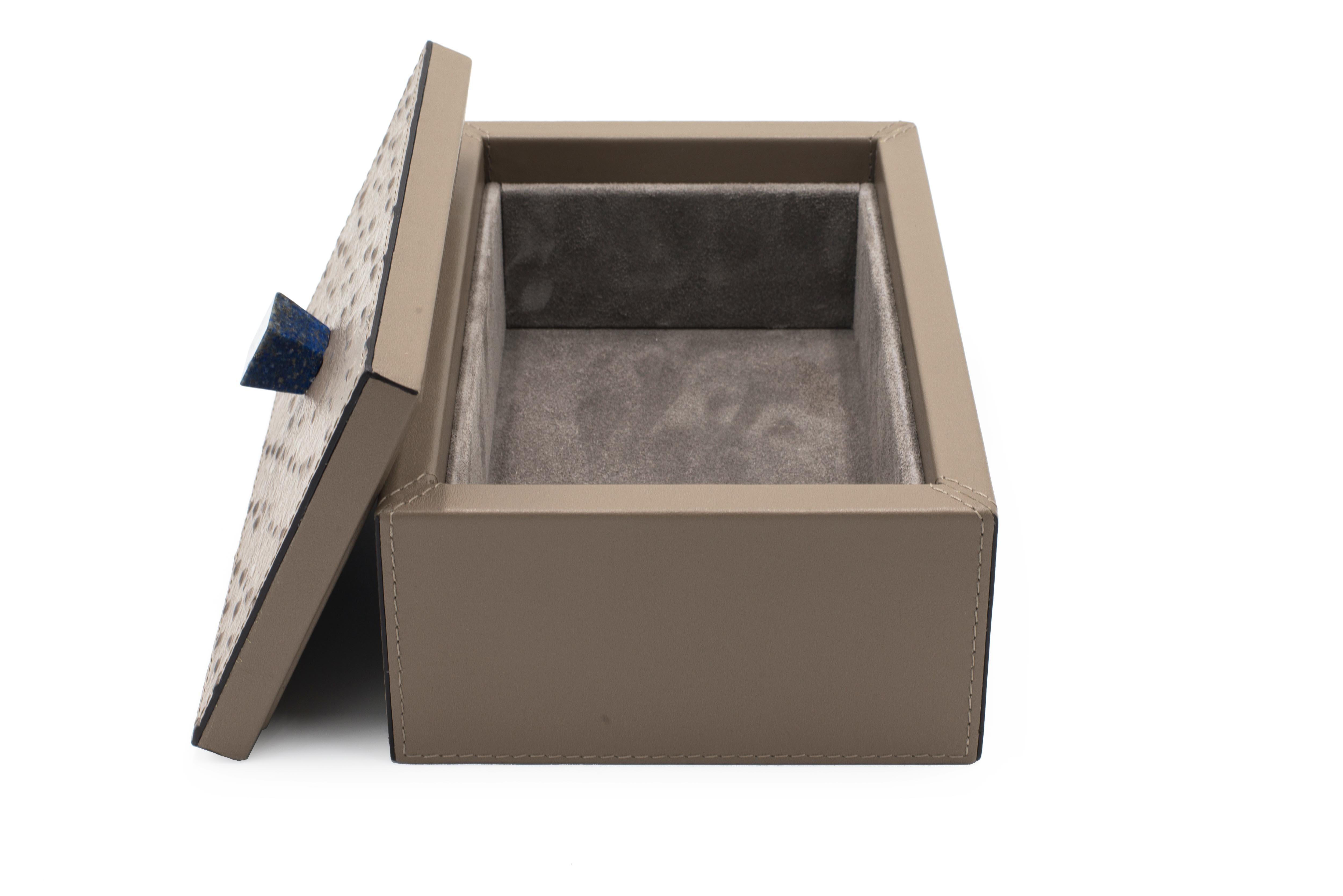 XXIe siècle et contemporain Boîte italienne rectangulaire personnalisée en cuir taupe en vente