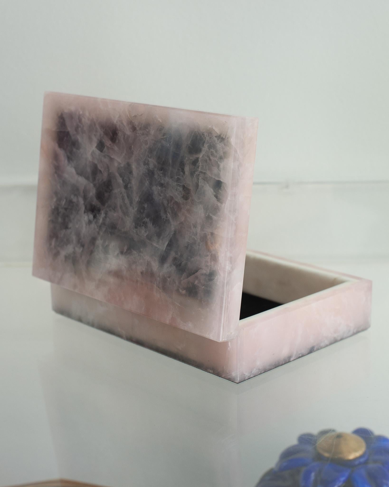 Contemporary Italian Rose Quartz Box with Hinged Lid For Sale 1