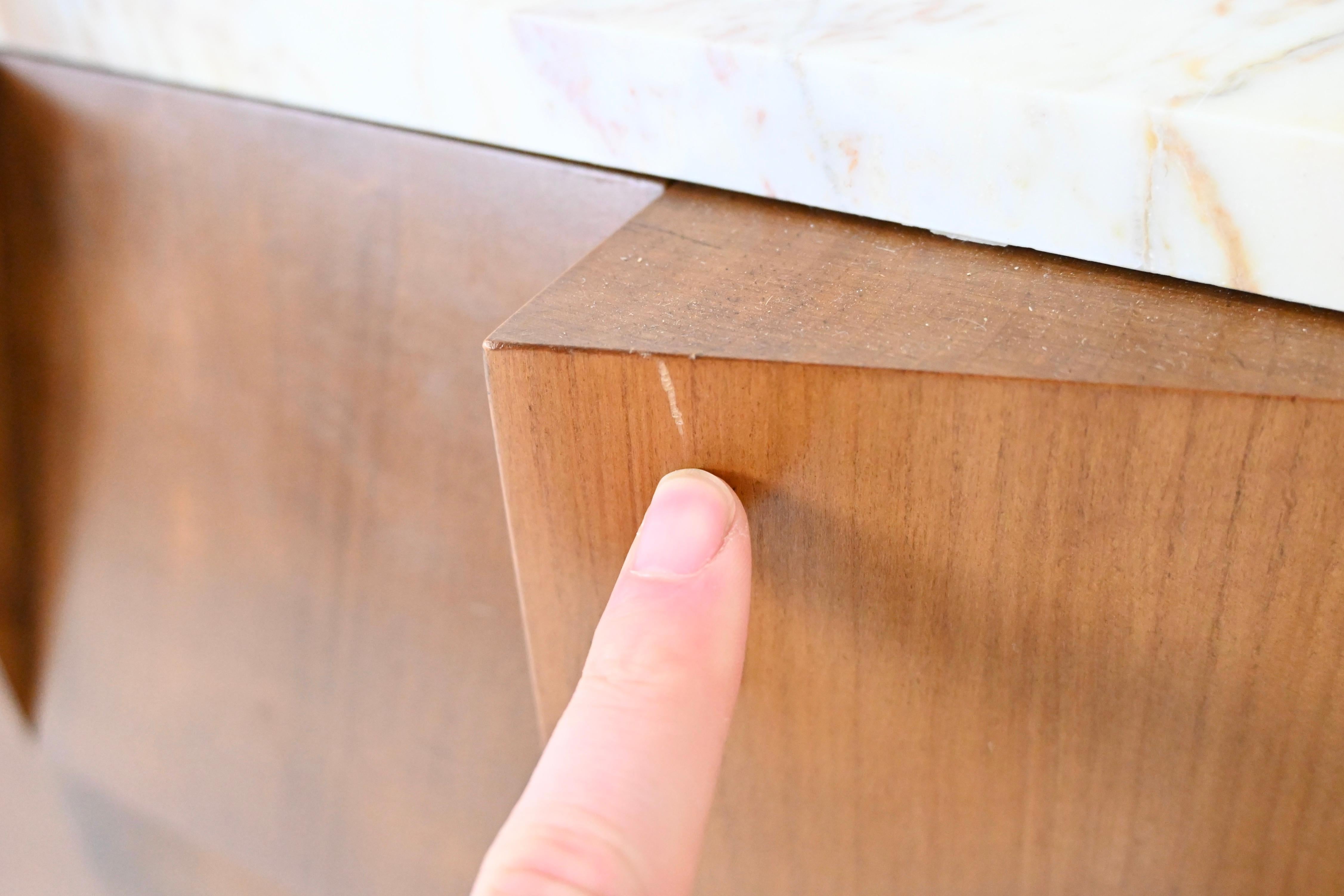 Contemporary Italian sideboard 9