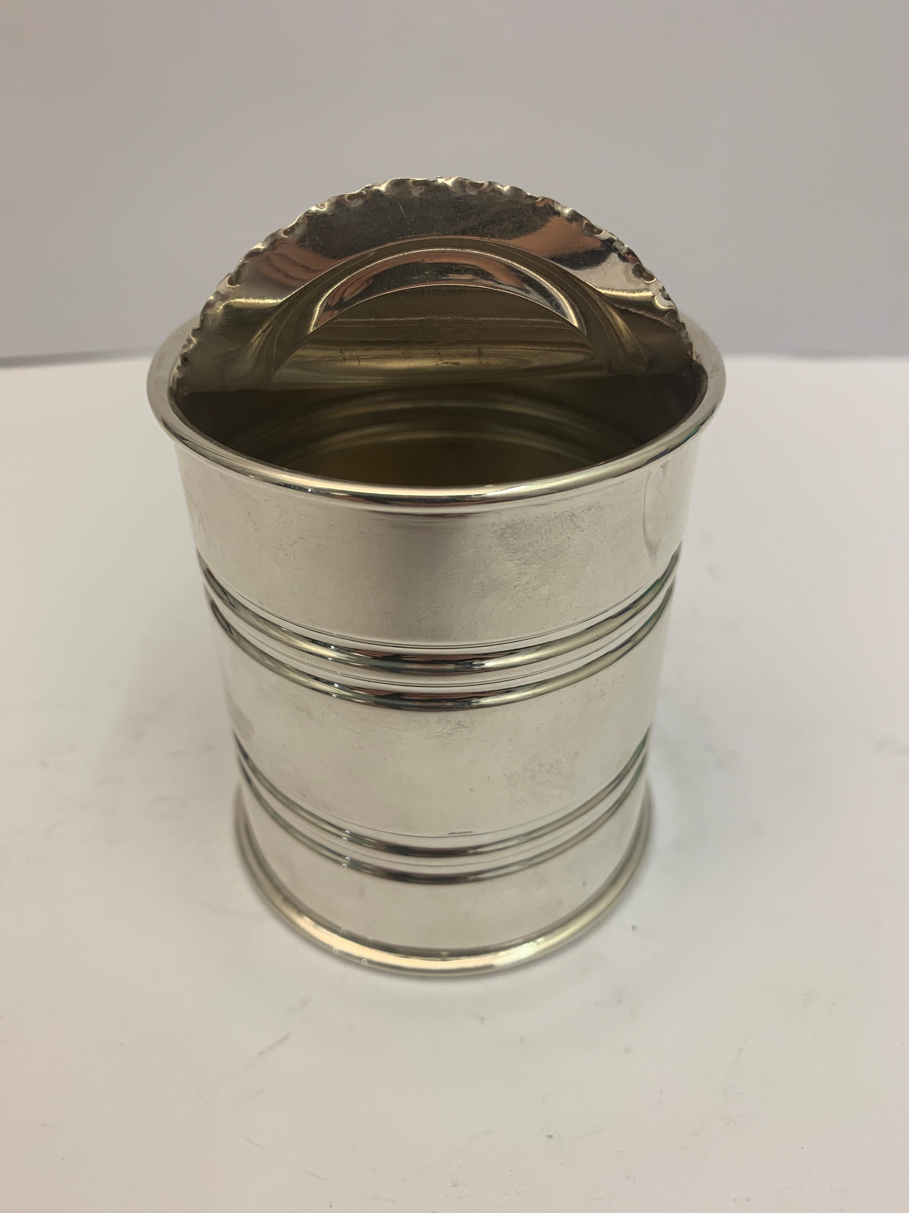 Contemporary Italian silver can, circa 1990 with serated open lid 