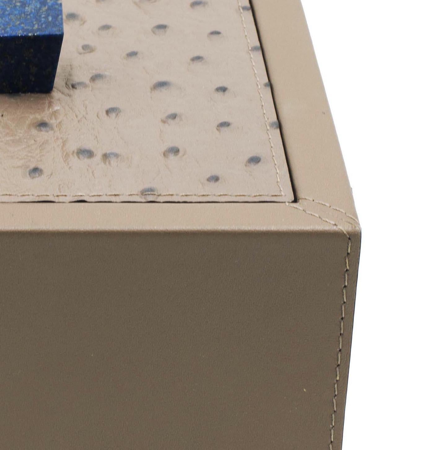 Cuir Boîte carrée italienne en cuir taupe personnalisée en vente