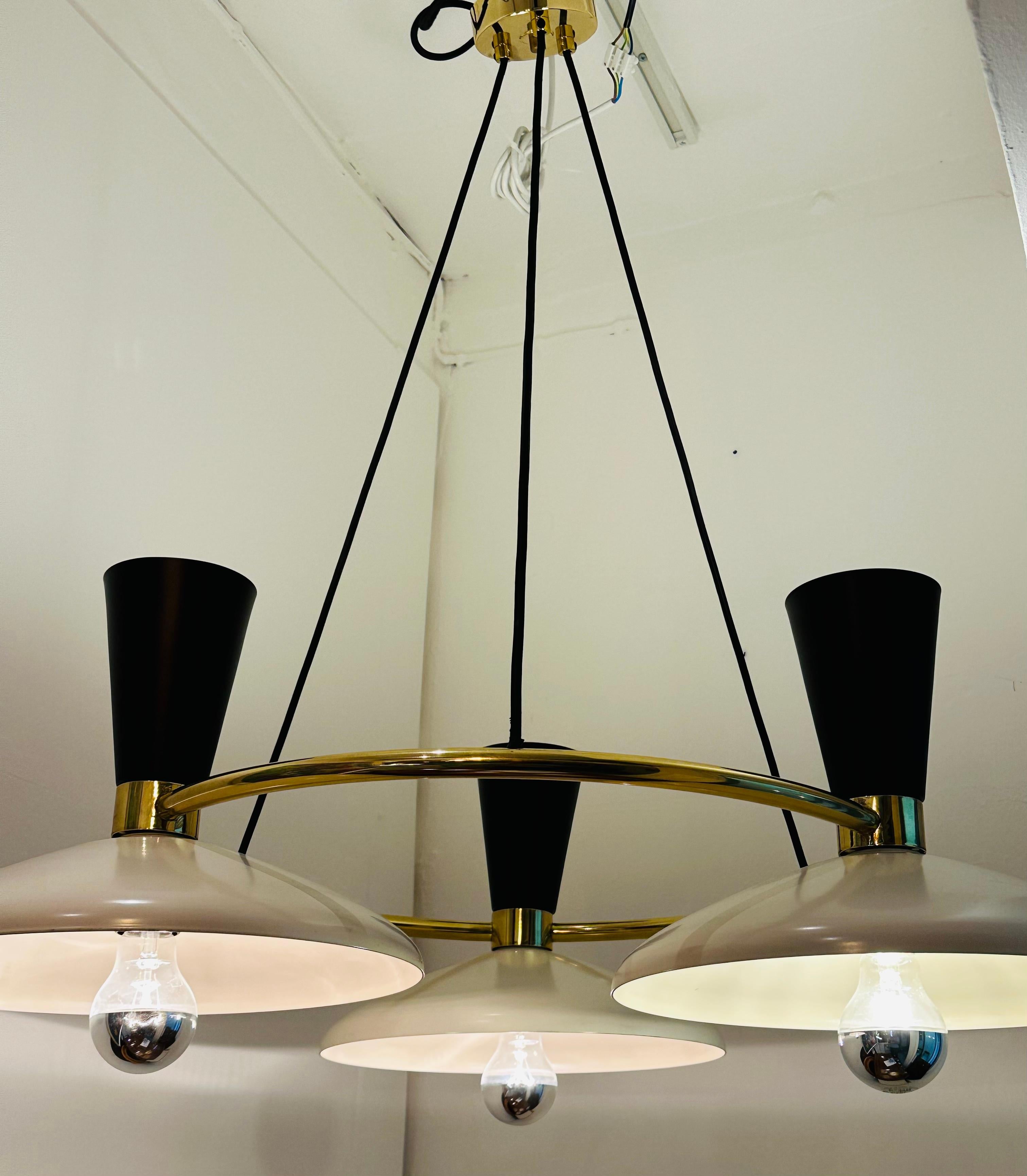 Contemporary Italian Stilnovo Style 3 Conical Metal Shade & Brass Chandelier For Sale 9