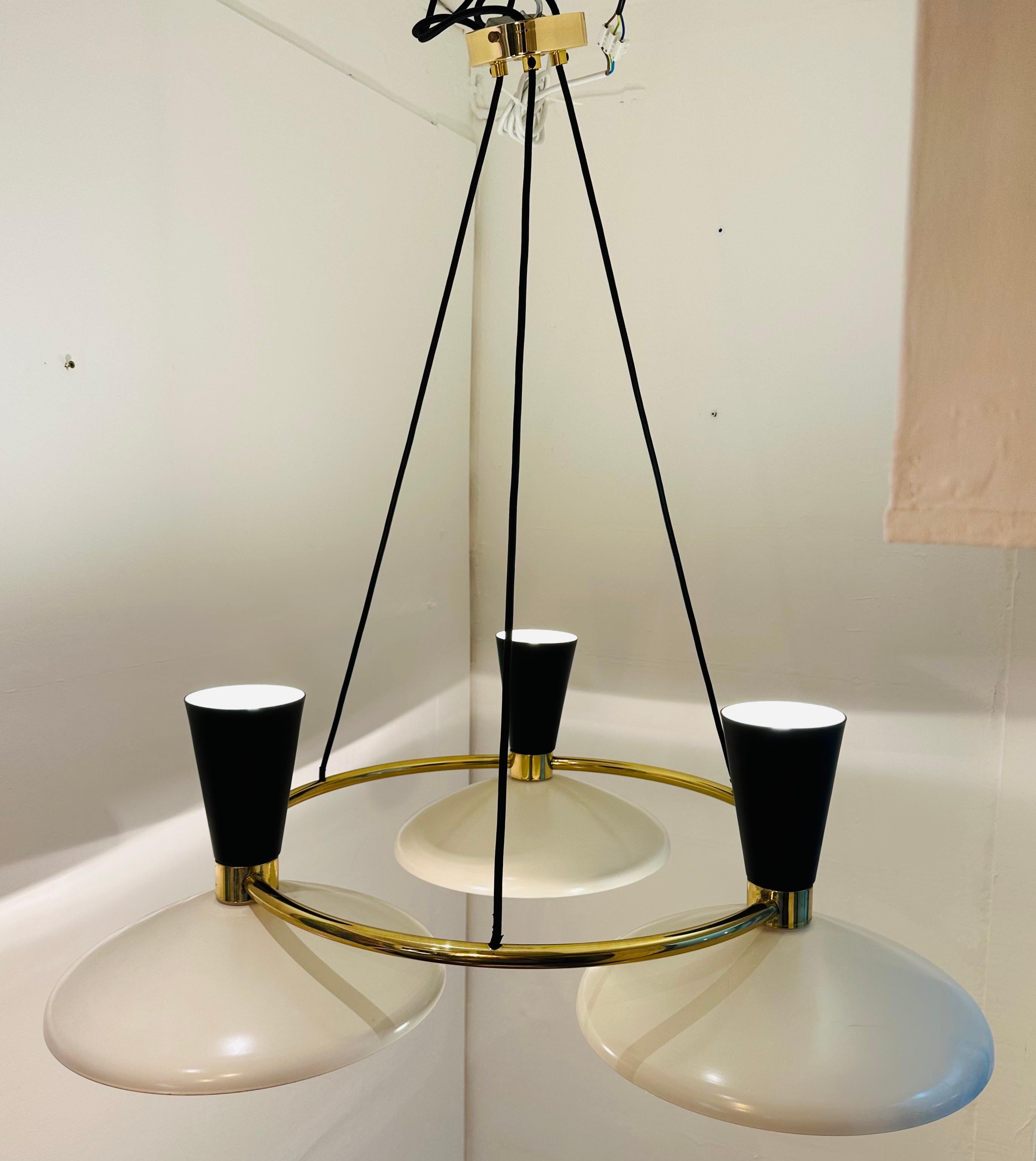 Contemporary Italian Stilnovo Style 3 Conical Metal Shade & Brass Chandelier In Good Condition For Sale In London, GB
