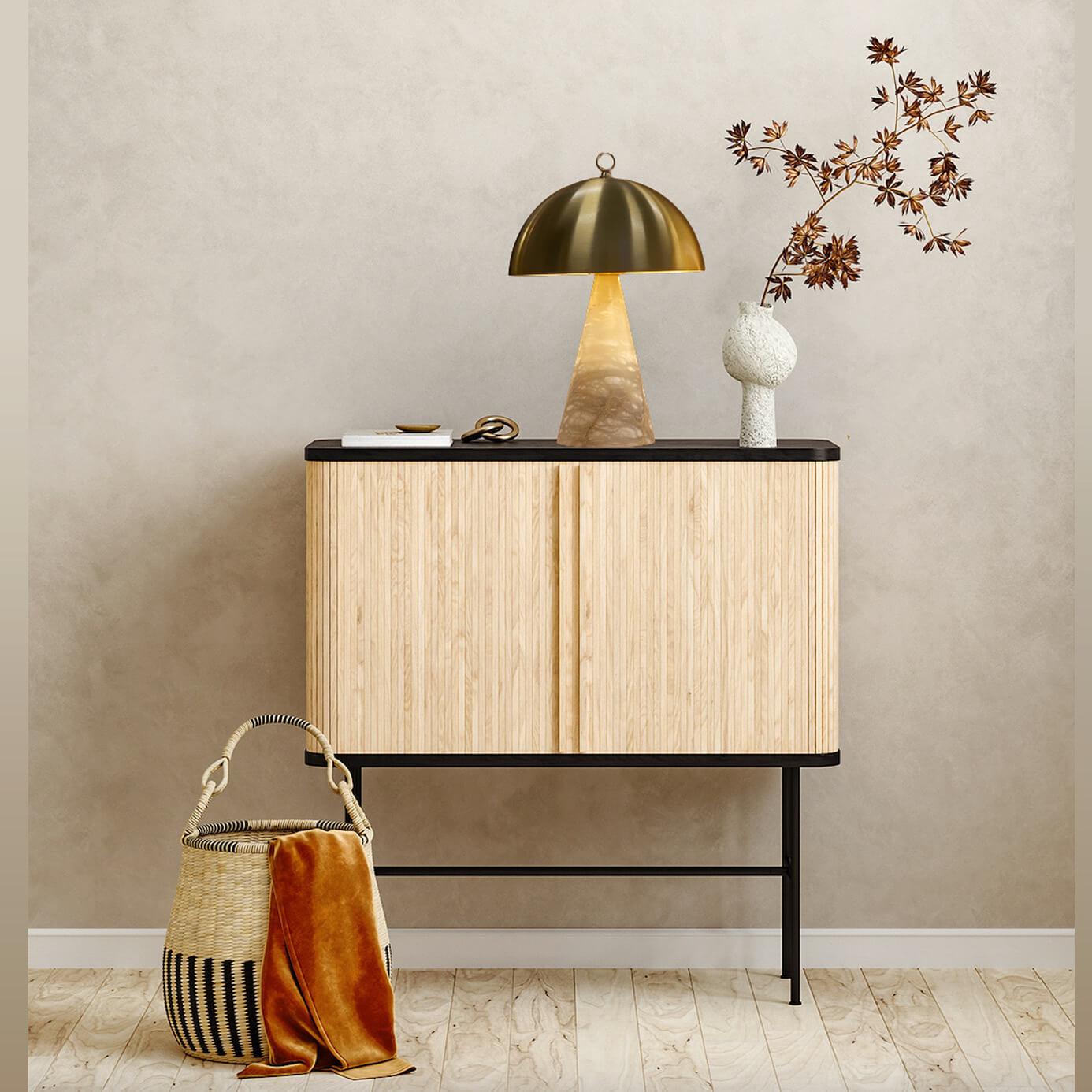 Moderne Lampe de table italienne contemporaine « Funghetto » avec base en albâtre en vente
