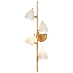 Lampada da parete italiana contemporanea con paralume a quattro cocotte "Giula"