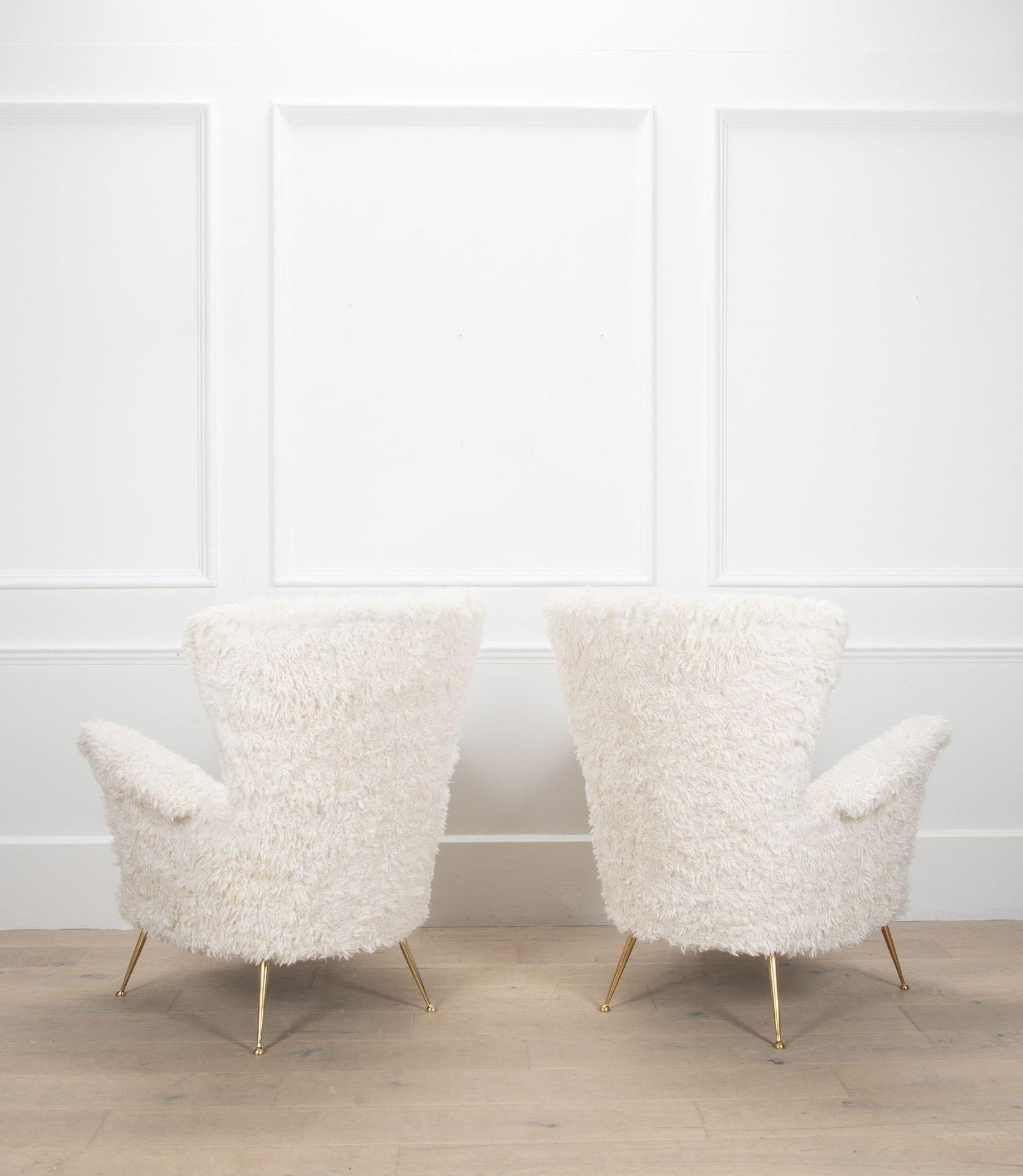 Contemporary Italian White Faux Fur Armchairs For Sale 5