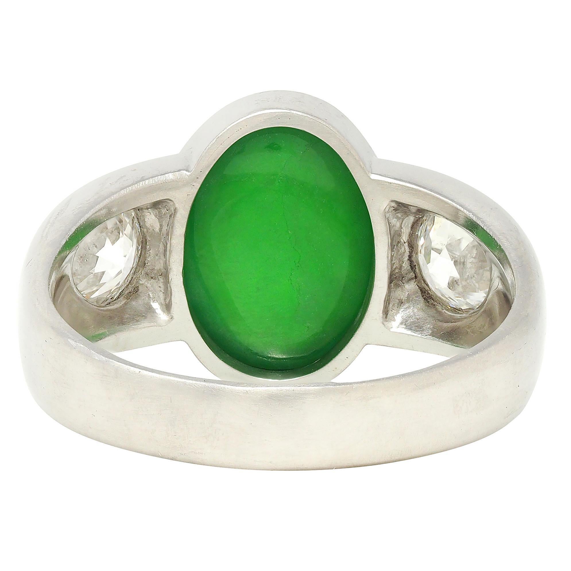 Anillo Biselado Contemporáneo de Jade Diamante Platino Tres Piedras Unisex para Hombre en Excelente estado para la venta en Philadelphia, PA