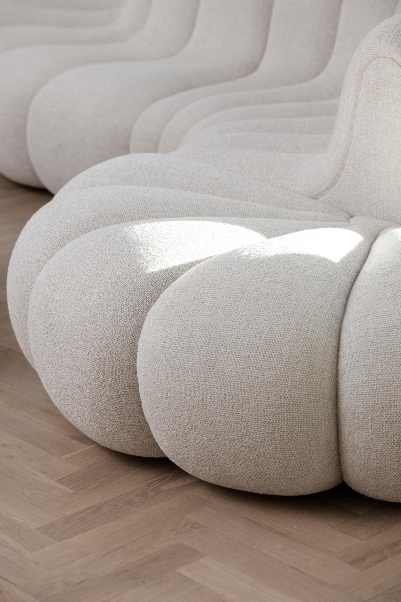 Contemporary 'Jagger' Sofa von Norr11, Lounge, Setup 3, anpassbar (21. Jahrhundert und zeitgenössisch) im Angebot