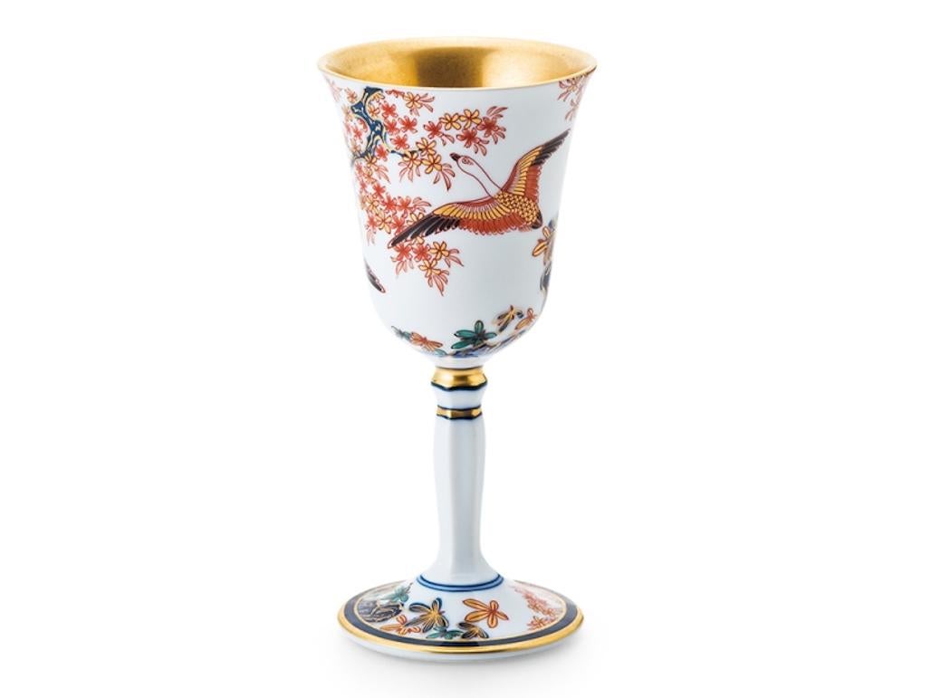 Dorato Tazza a stelo lungo in porcellana giapponese contemporanea, oro, rosso e blu, 2 in vendita
