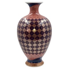 Jarrón Japonés de Porcelana Rojo Azul Platino del Maestro Artista, 4