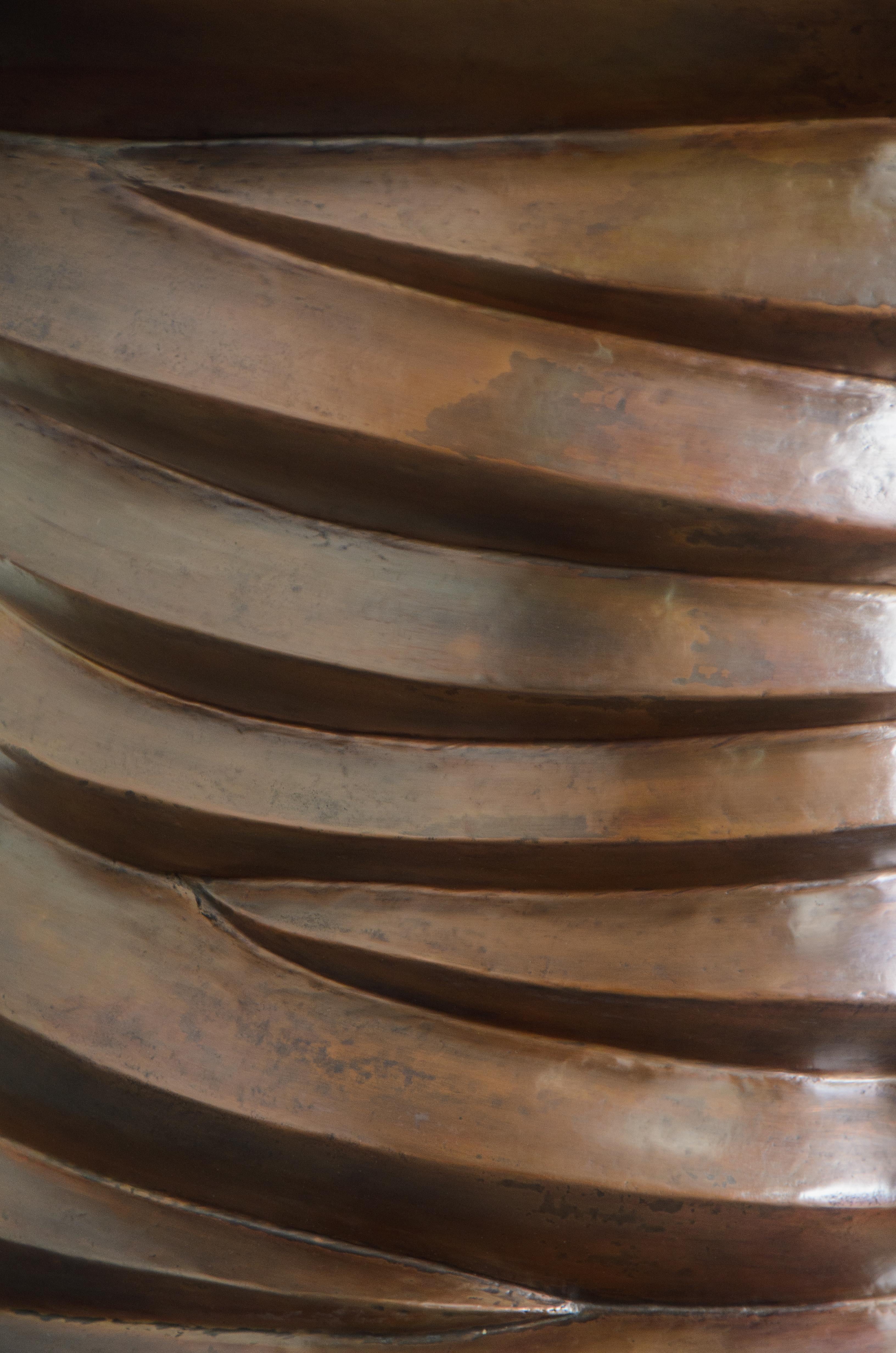 Contemporary Jie Design Demi Lune Tisch aus antikem Kupfer von Robert Kuo  im Zustand „Neu“ im Angebot in Los Angeles, CA