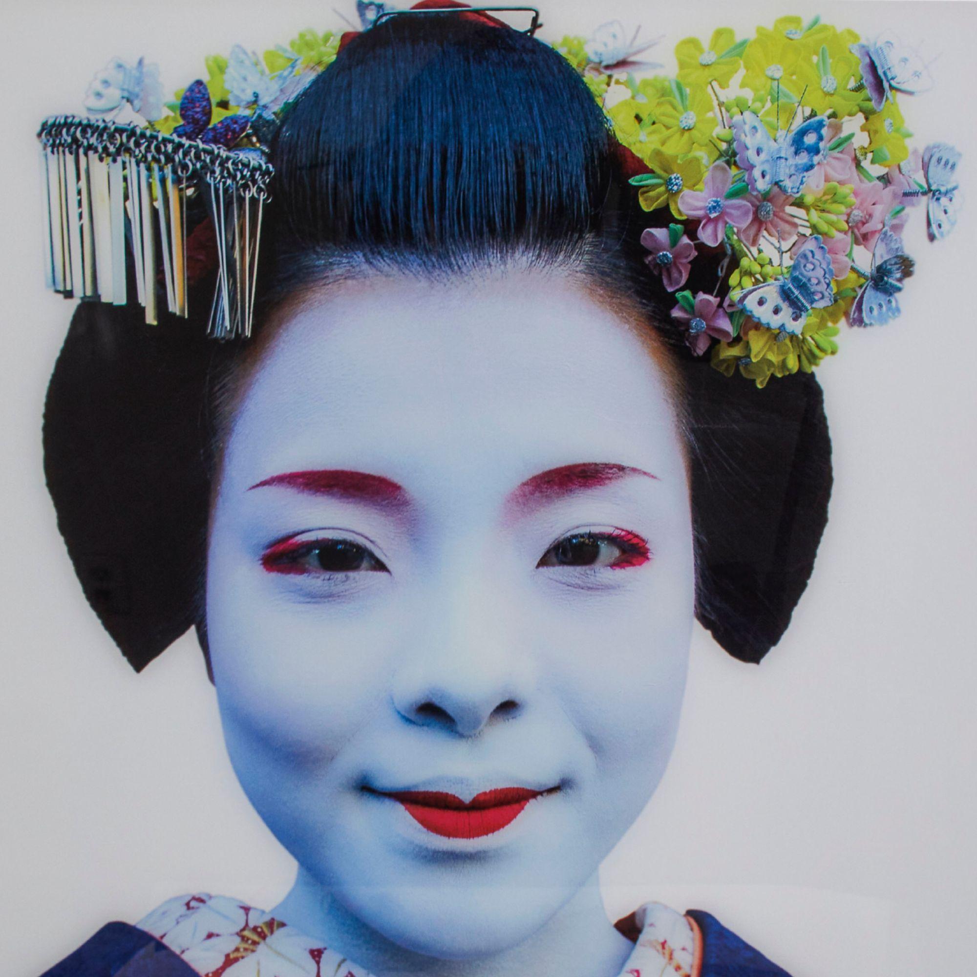 Spanish Contemporary Jordi Gomez Geisha Plexi, Spain 2010 For Sale