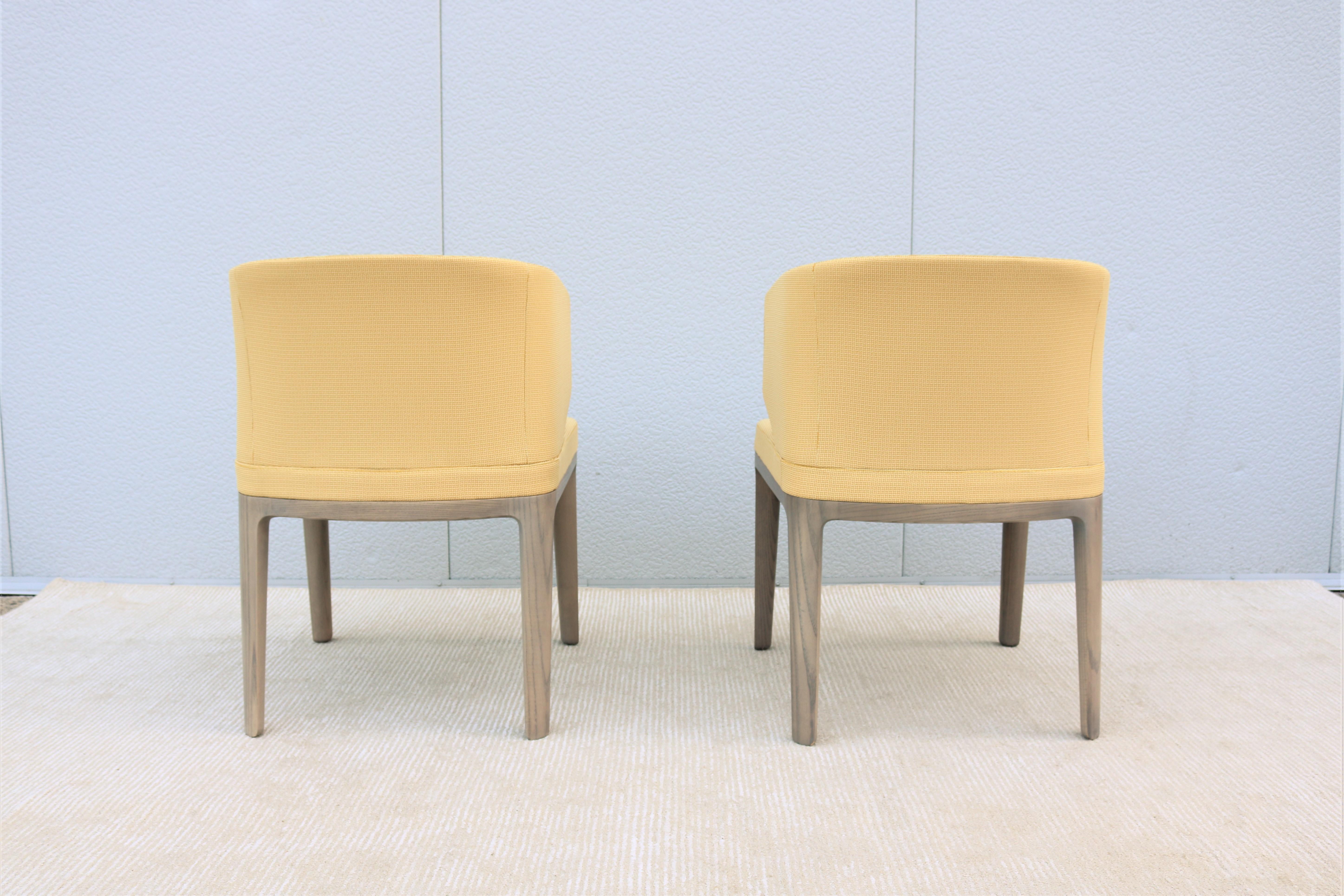 Contemporary Khodi Feiz for Geiger a Line Wing-Back Guest Side Chairs, a Pair In Good Condition For Sale In Secaucus, NJ