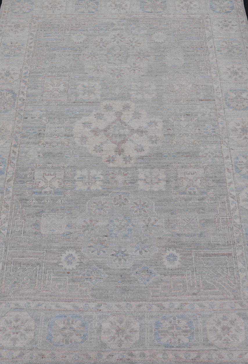 Contemporary Khotan with Circular Medallions in Light Colors For Sale 2