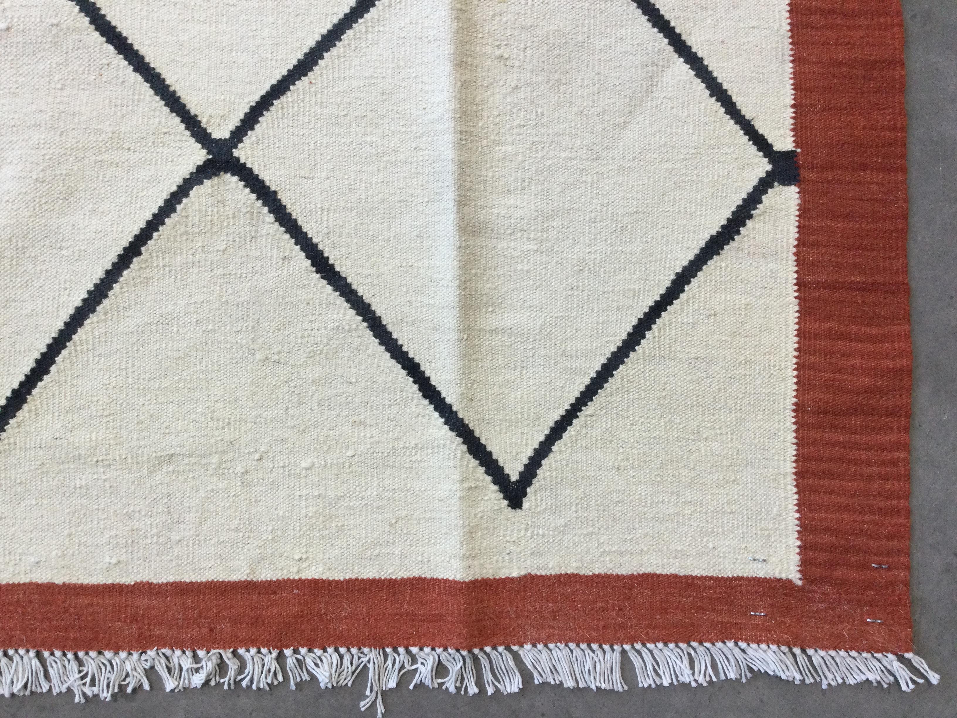 Contemporary Kilim . 3.85 X 3.00 m. In New Condition For Sale In MADRID, ES