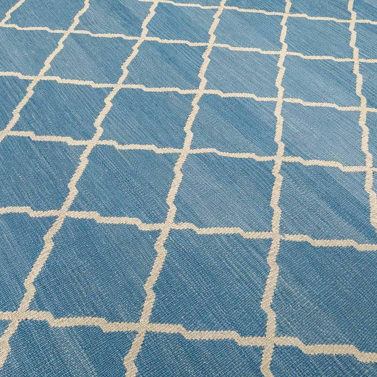 Wool Contemporary Kilim, Blue and White Geometric Design.