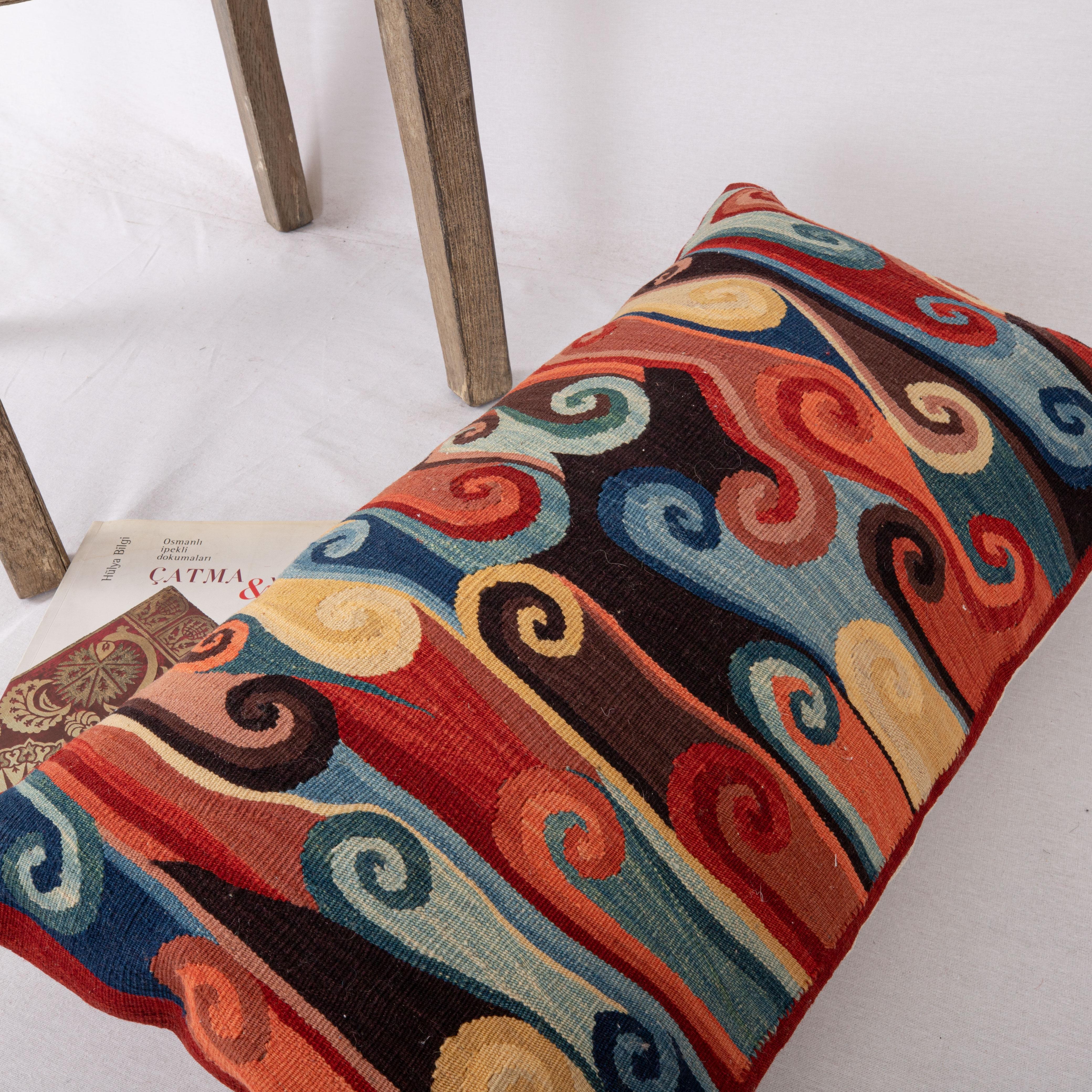 Contemporary Kilim Pillow Cover with Natural Dyes For Sale 1