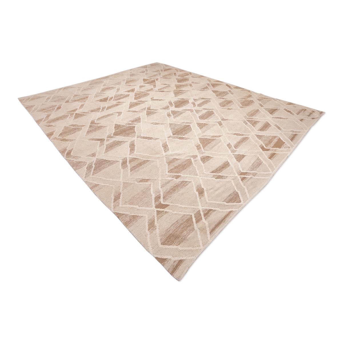 Indian Contemporary Kilim Rhombus Design Made of Wool Soft Colors