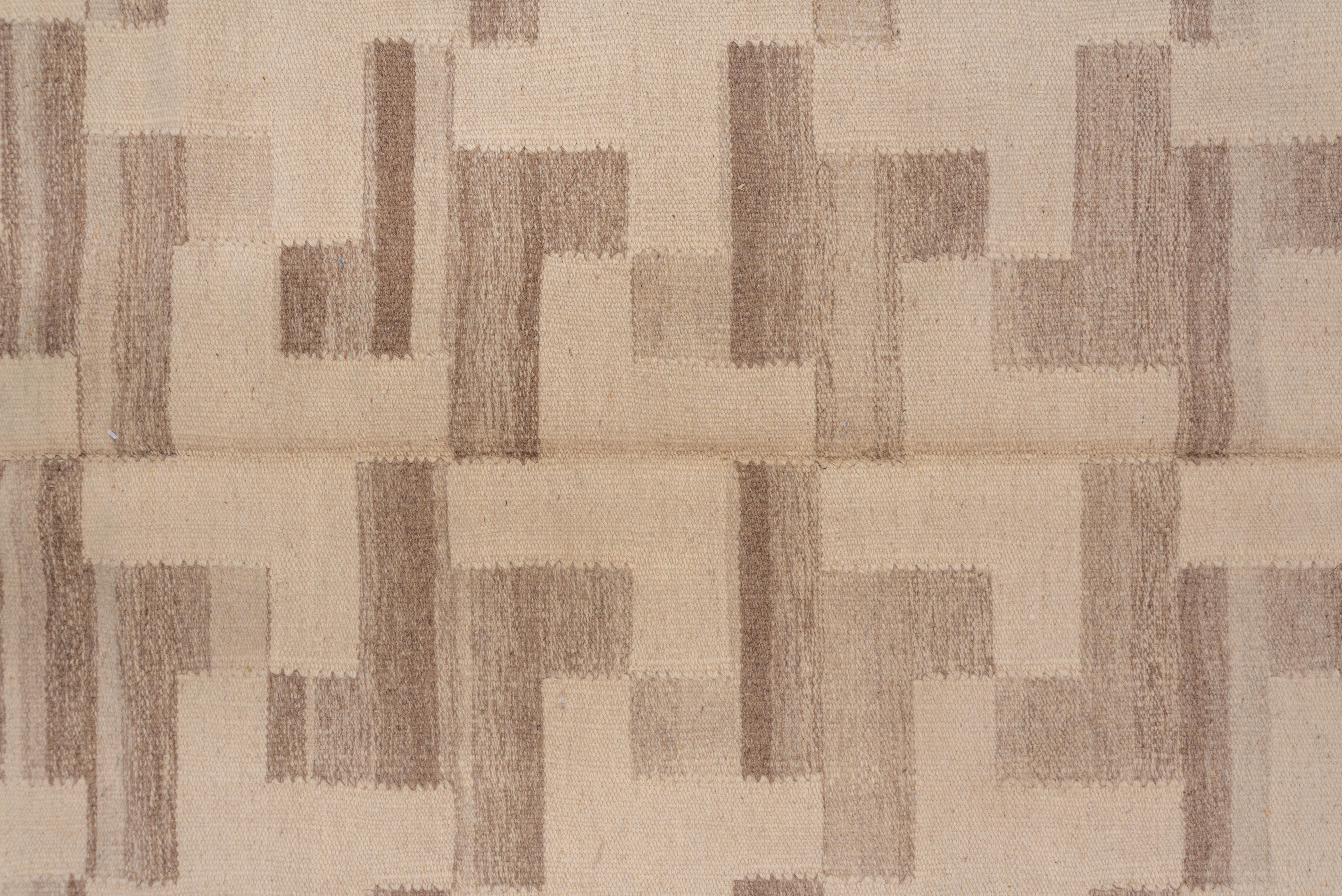 Mid-20th Century Contemporary Kilim with Geometric Field For Sale