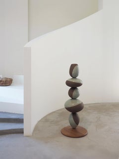 Céramique coréenne contemporaine, "Large Stack Sculpture I" de Soo Joo